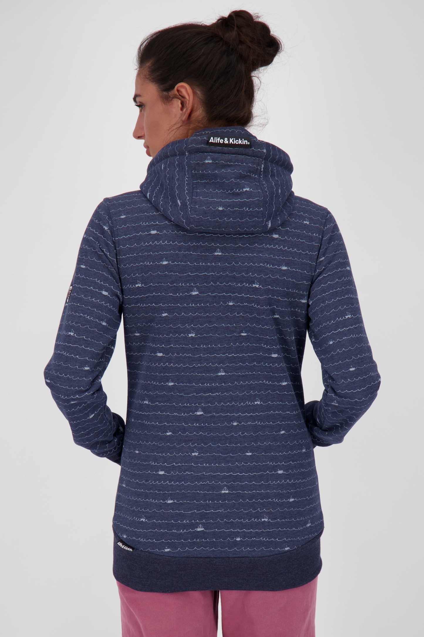 Zauberhafte Damensweatjacke YasminAK B Dunkelblau