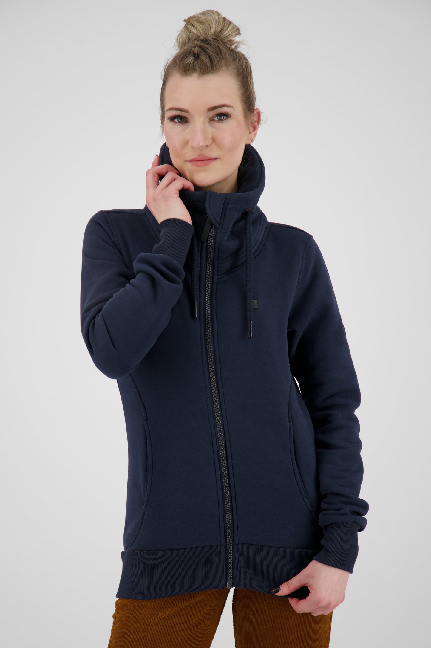 Sommerliche Sweatjacke VivianAK - Weiche Qualität für trendige Looks Dunkelblau