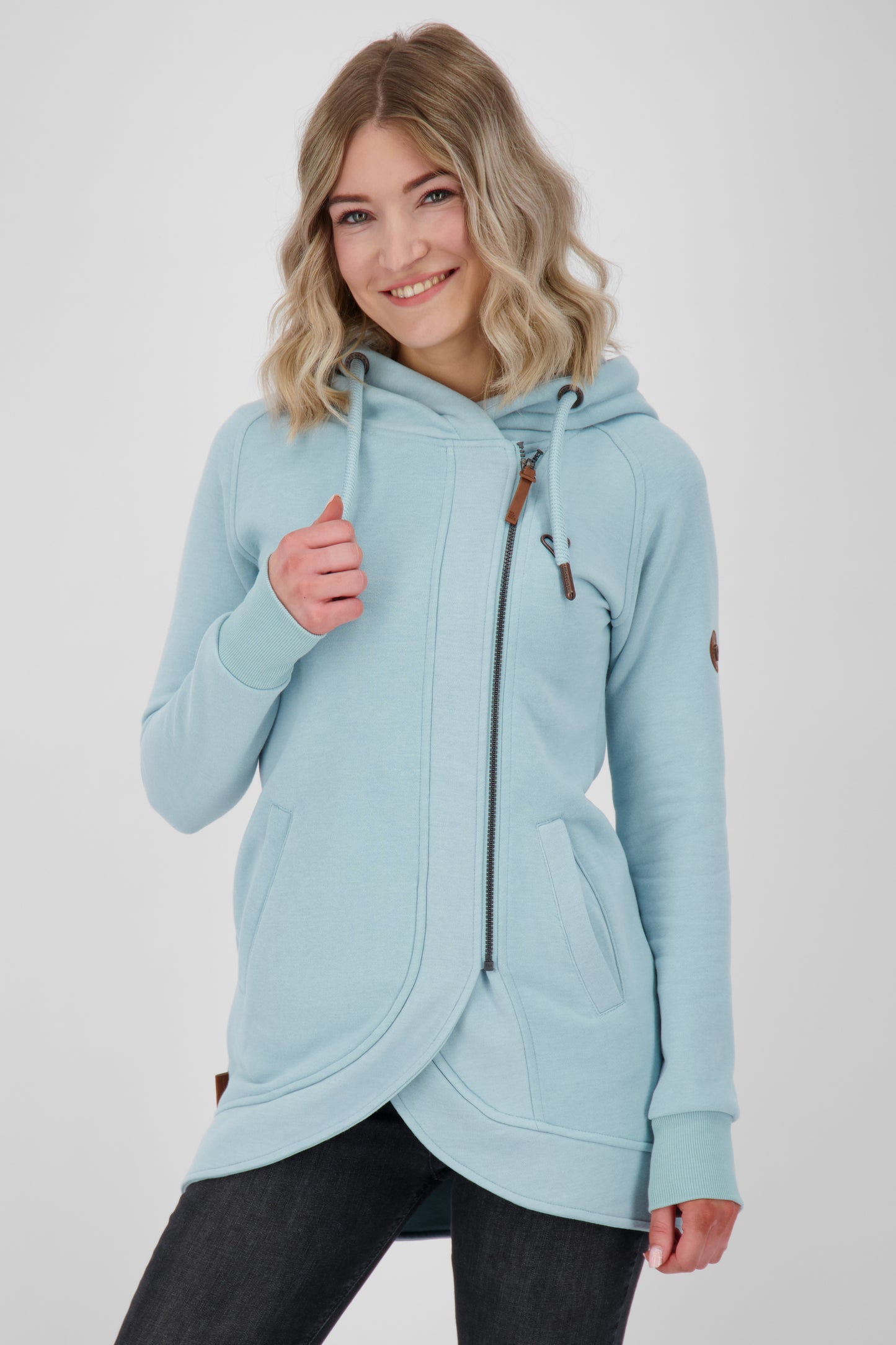 Komfortable Damen-Sweatjacke mit Kapuze MaryAK A Hellblau