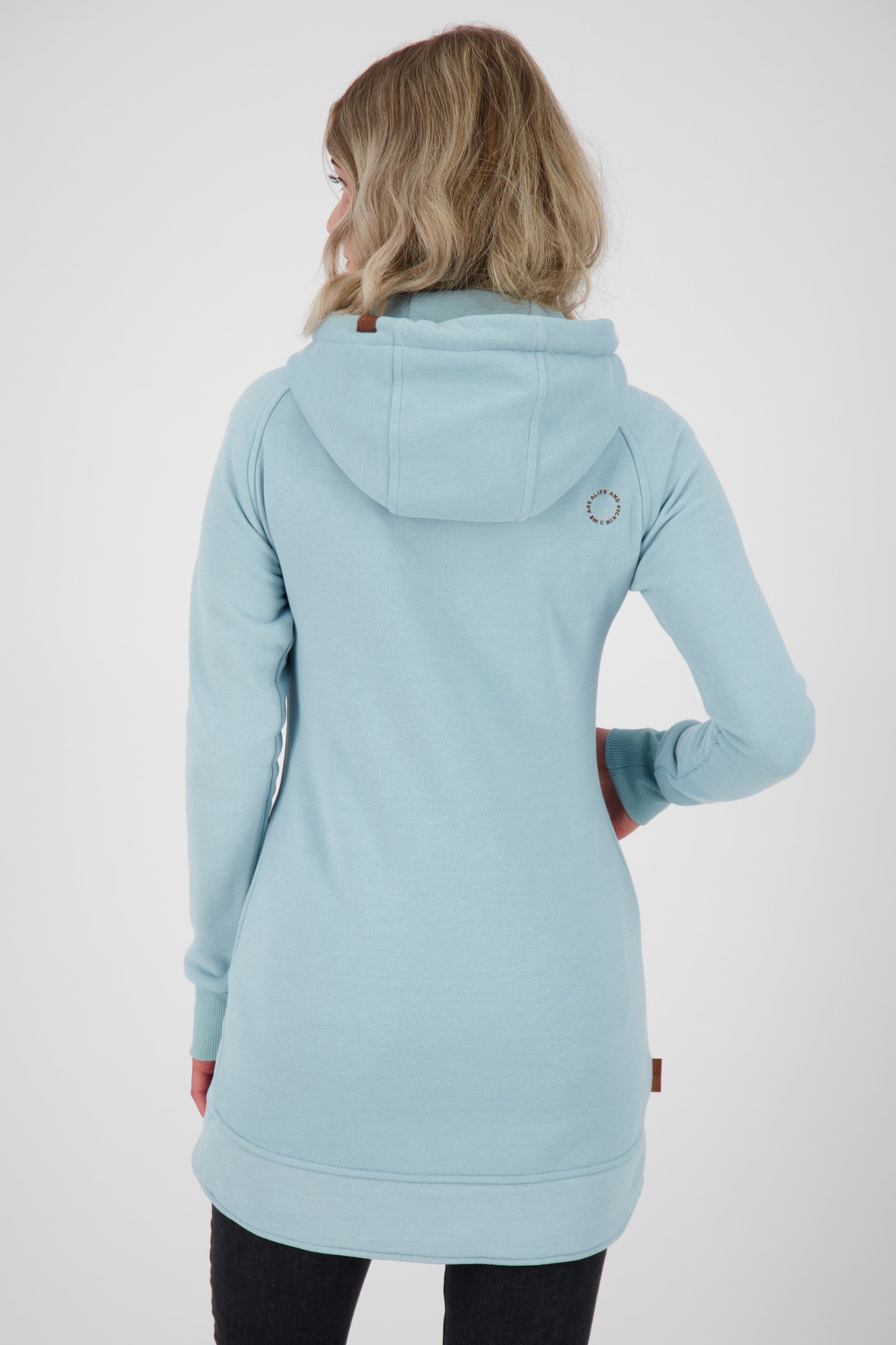 Komfortable Damen-Sweatjacke mit Kapuze MaryAK A Hellblau