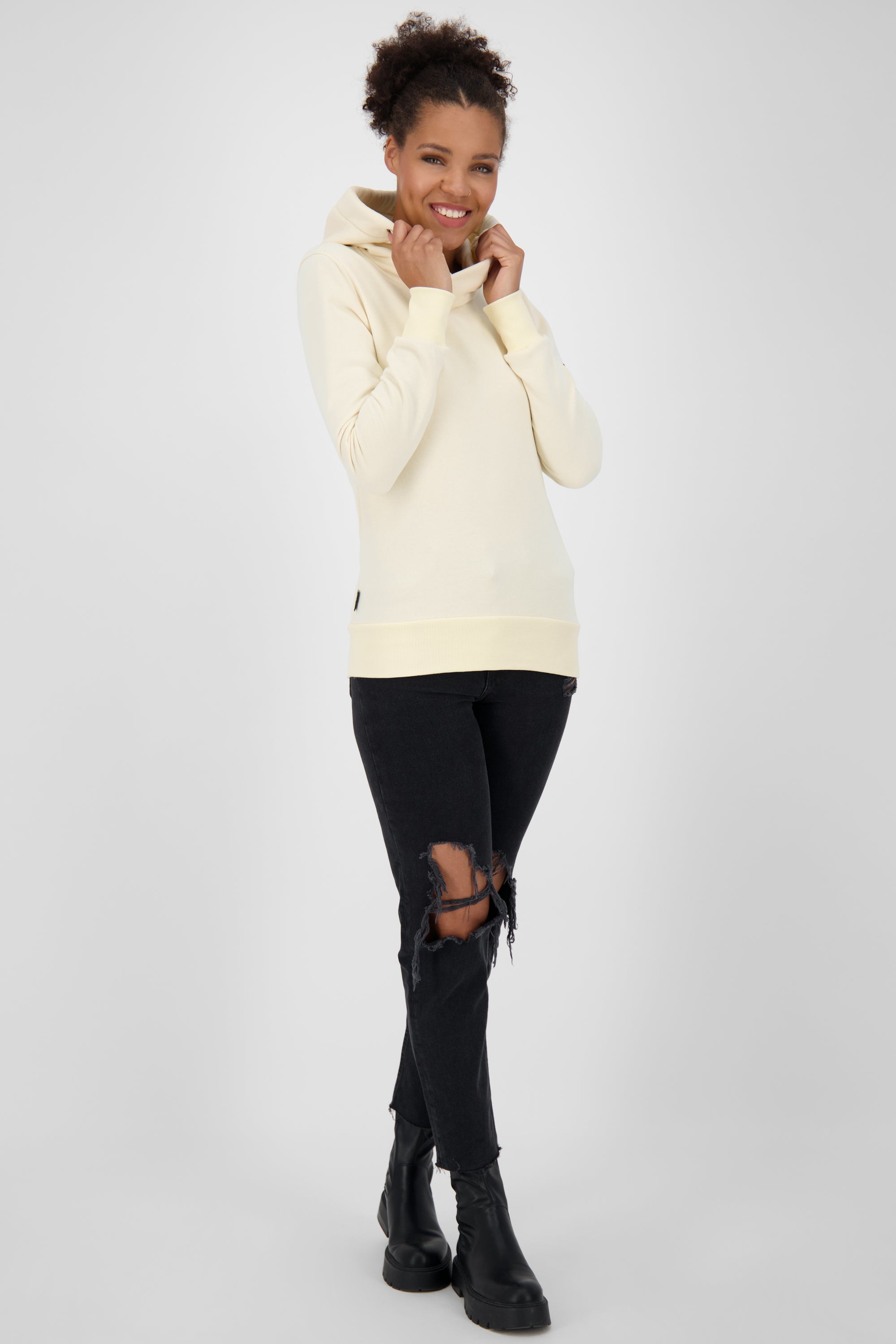SarinaAK Sweatshirt für Damen - Sportlicher Look und ultimativer Komfort Gelb