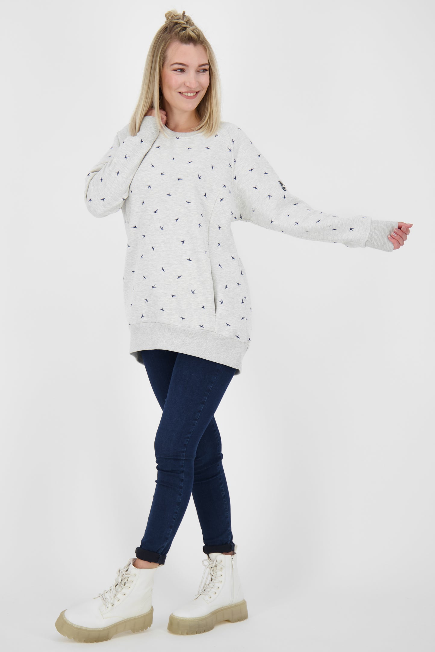 HelenAK B Sweatshirt: Komfort und Stilsicherheit Grau