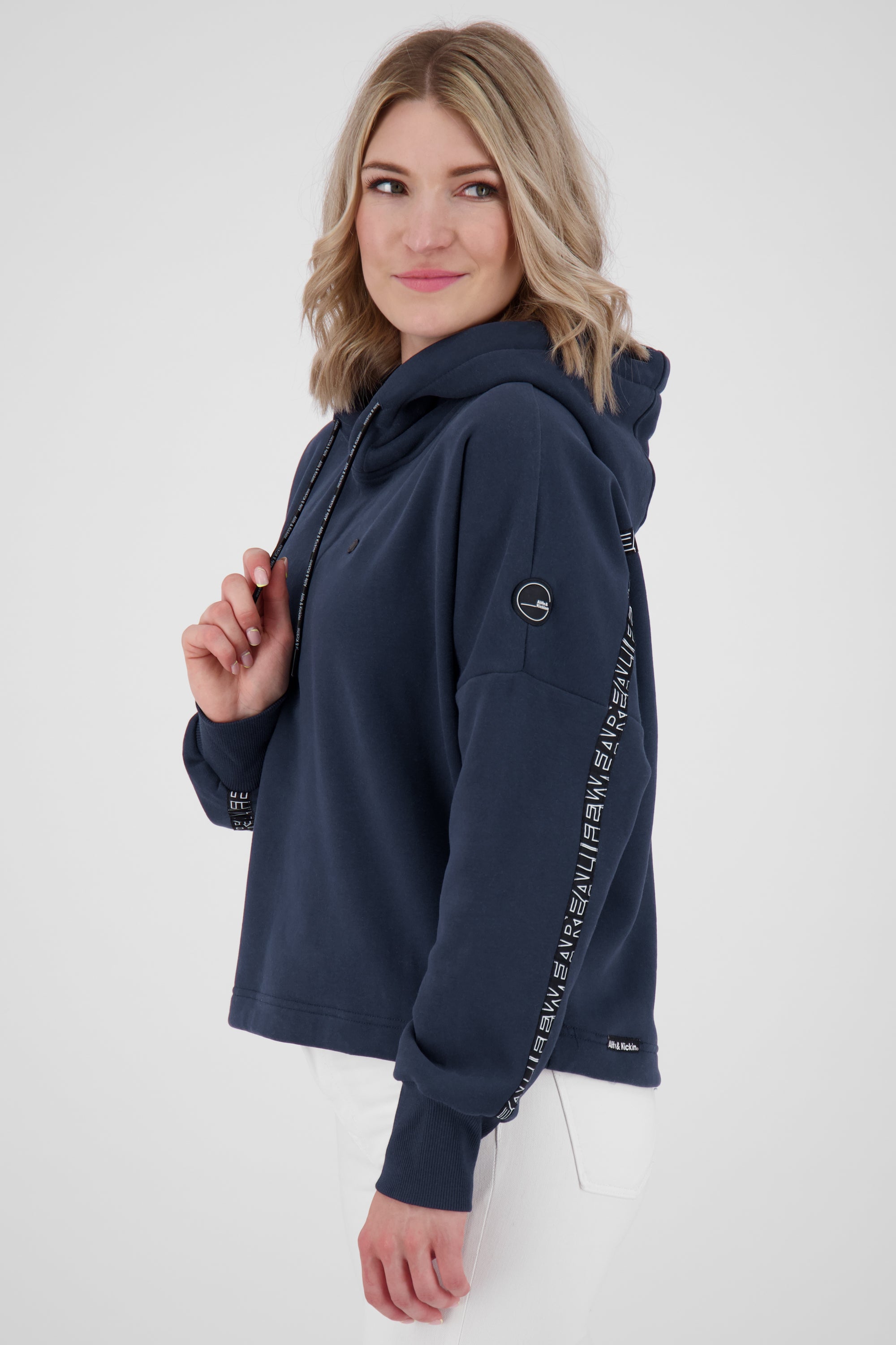 MinaAK A Hoodie Damen kurz geschnitten Dunkelblau