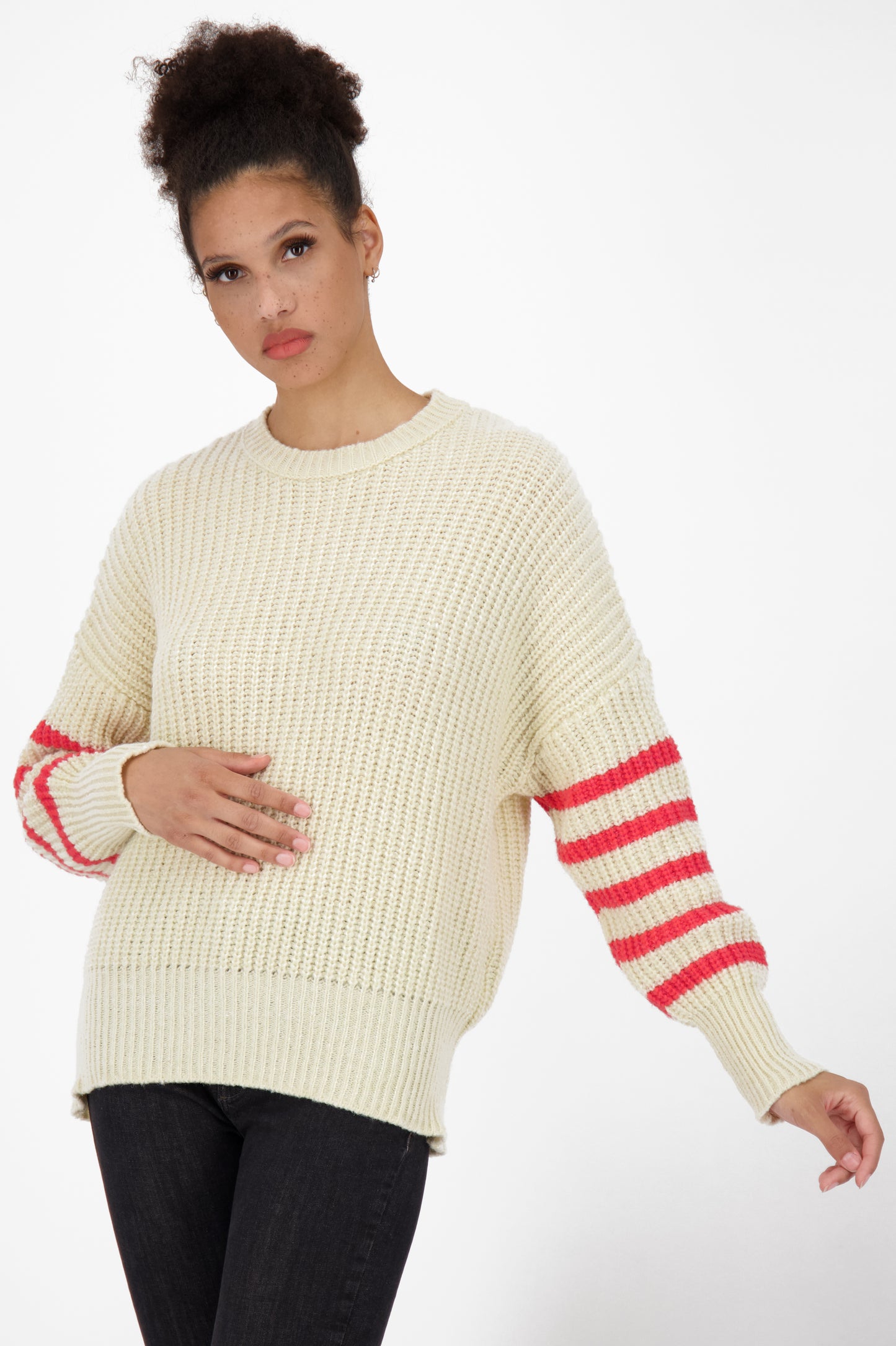 Modischer Oversize-Strickpullover DarjaAK Z Beige