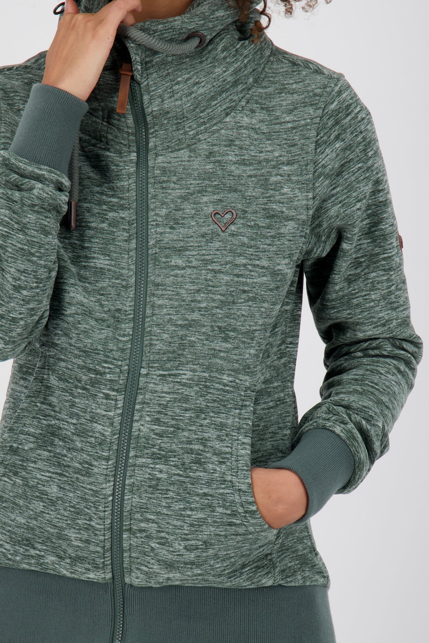 Damenfleecejacke VivianAK F von Alife and Kickin für den perfekten Wohlfühl-Look Dunkelgrün