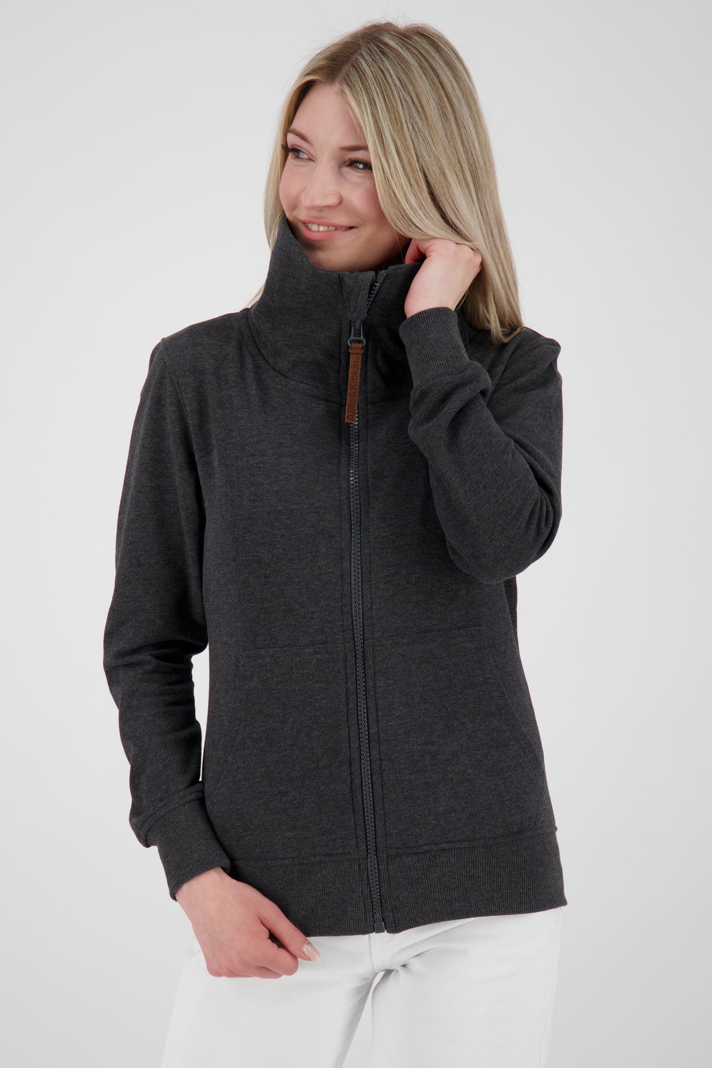 Stylish und komfortabel: VivianaAK A Damen Sweatjacke Schwarz