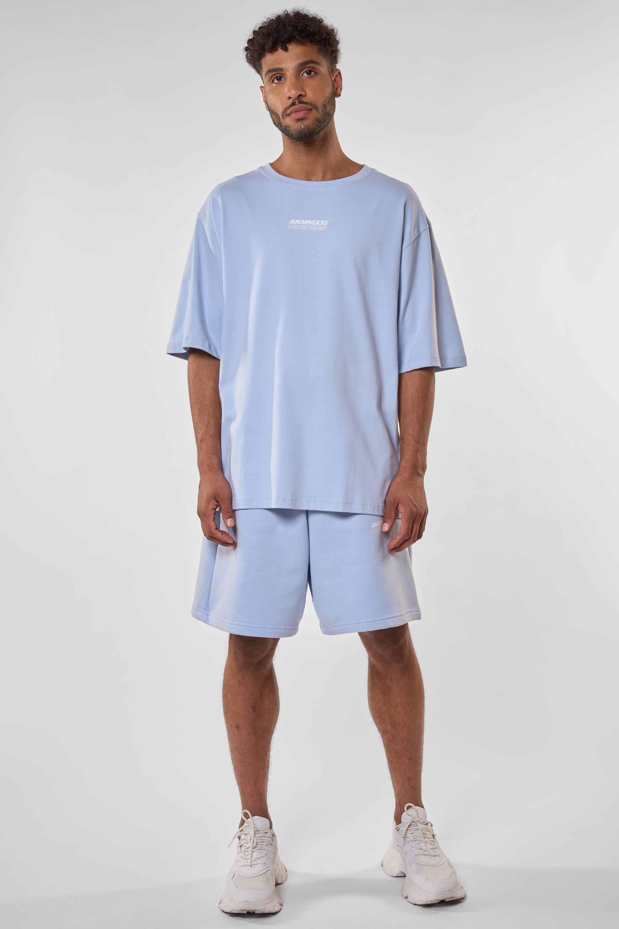Unisex Sweatshorts MarsAK A - Lässiger Look für Damen & Herren Hellblau