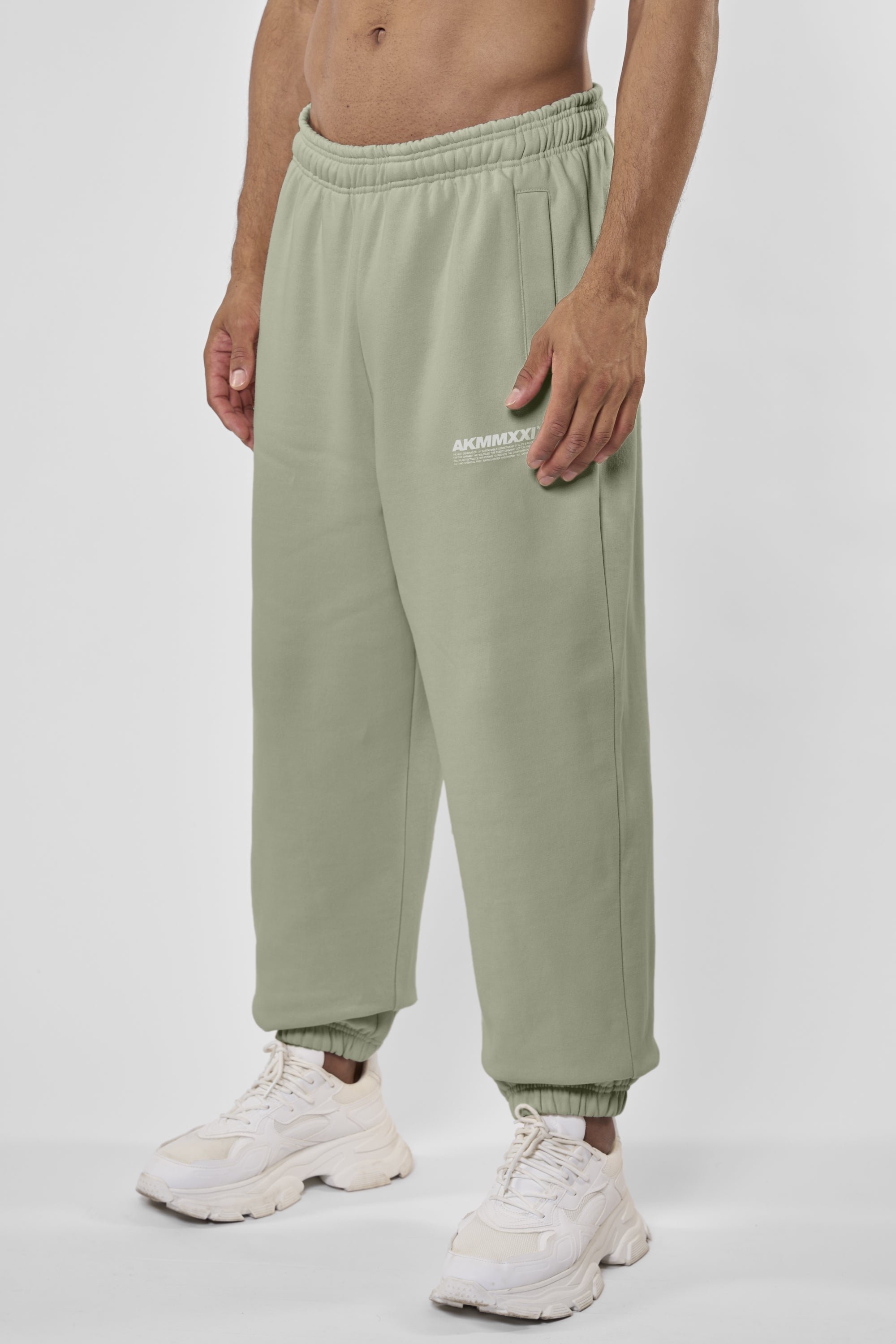 Nachhaltig produzierte Sweatpant PlutoAK A - der perfekte Begleiter für jeden Tag Grün