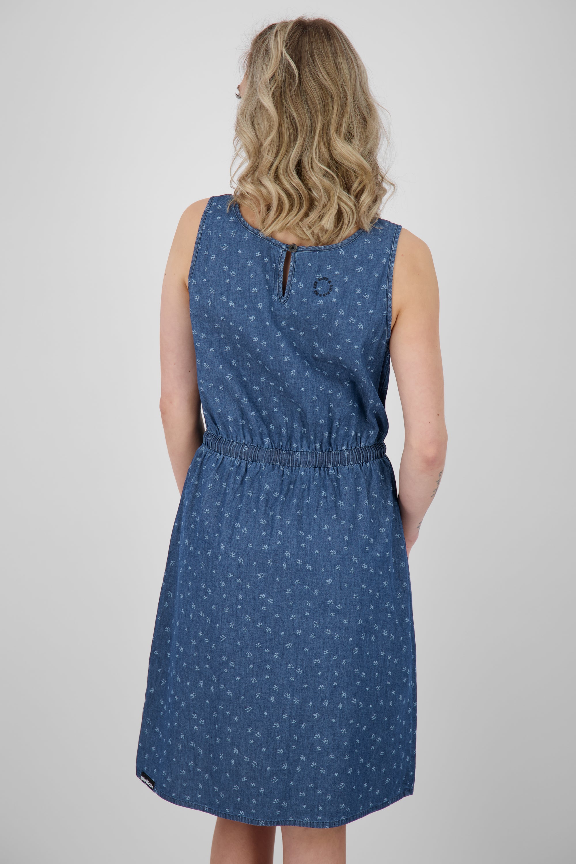 Sommerkleid DojaAK DNM B - Trendy Denim-Look für Damen Dunkelblau
