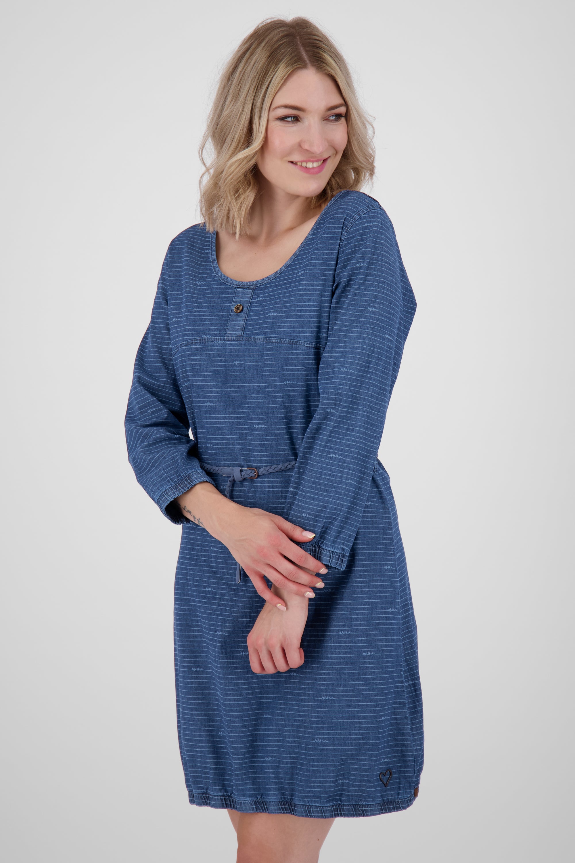 DoroAK DNM B - Feminines Denim-Kleid mit Taillebetonung Dunkelblau