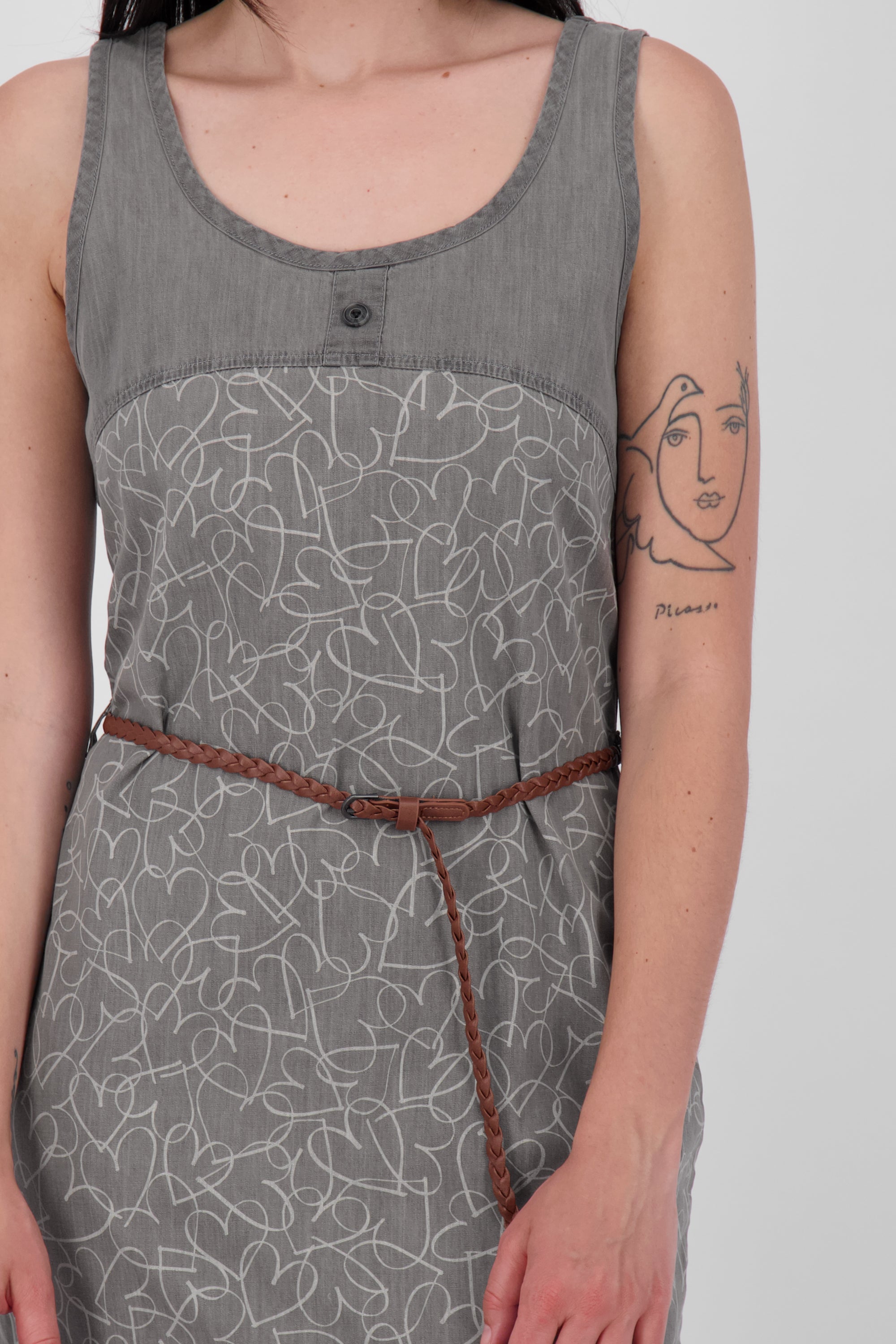 DoiaAK B Dress Grau