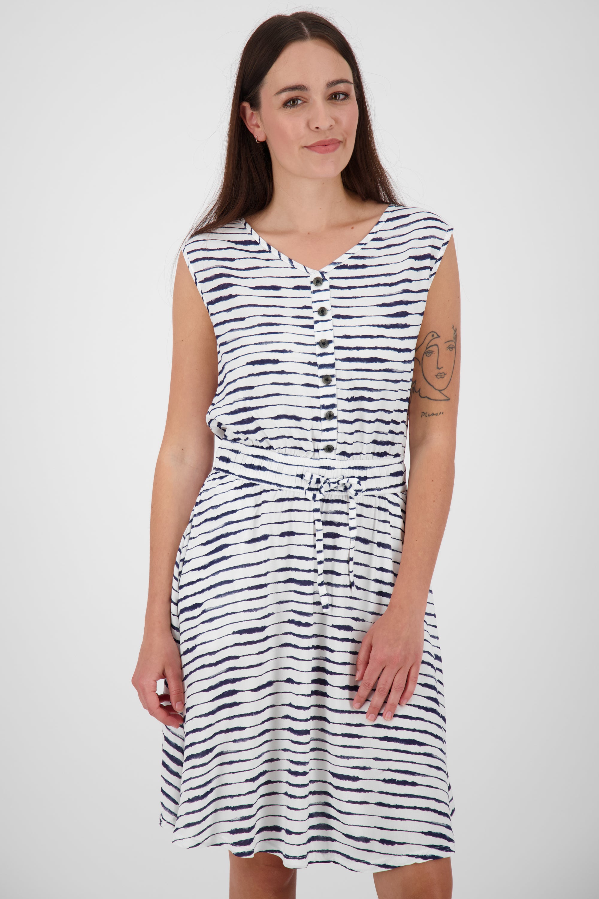 Trendiges Damenkleid ScarlettAK für einen femininen Look im Sommer Weiß