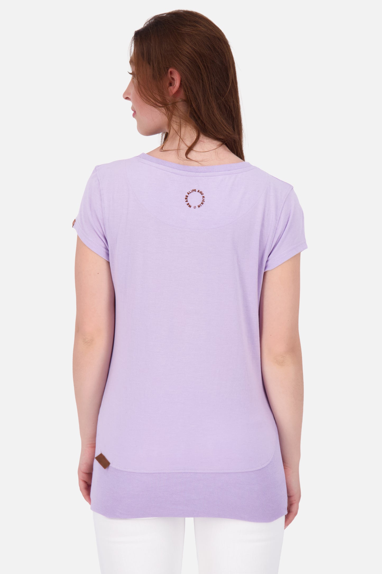 CocoAK A T-Shirt von Alife and Kickin: Farbenfroh und modisch Violett