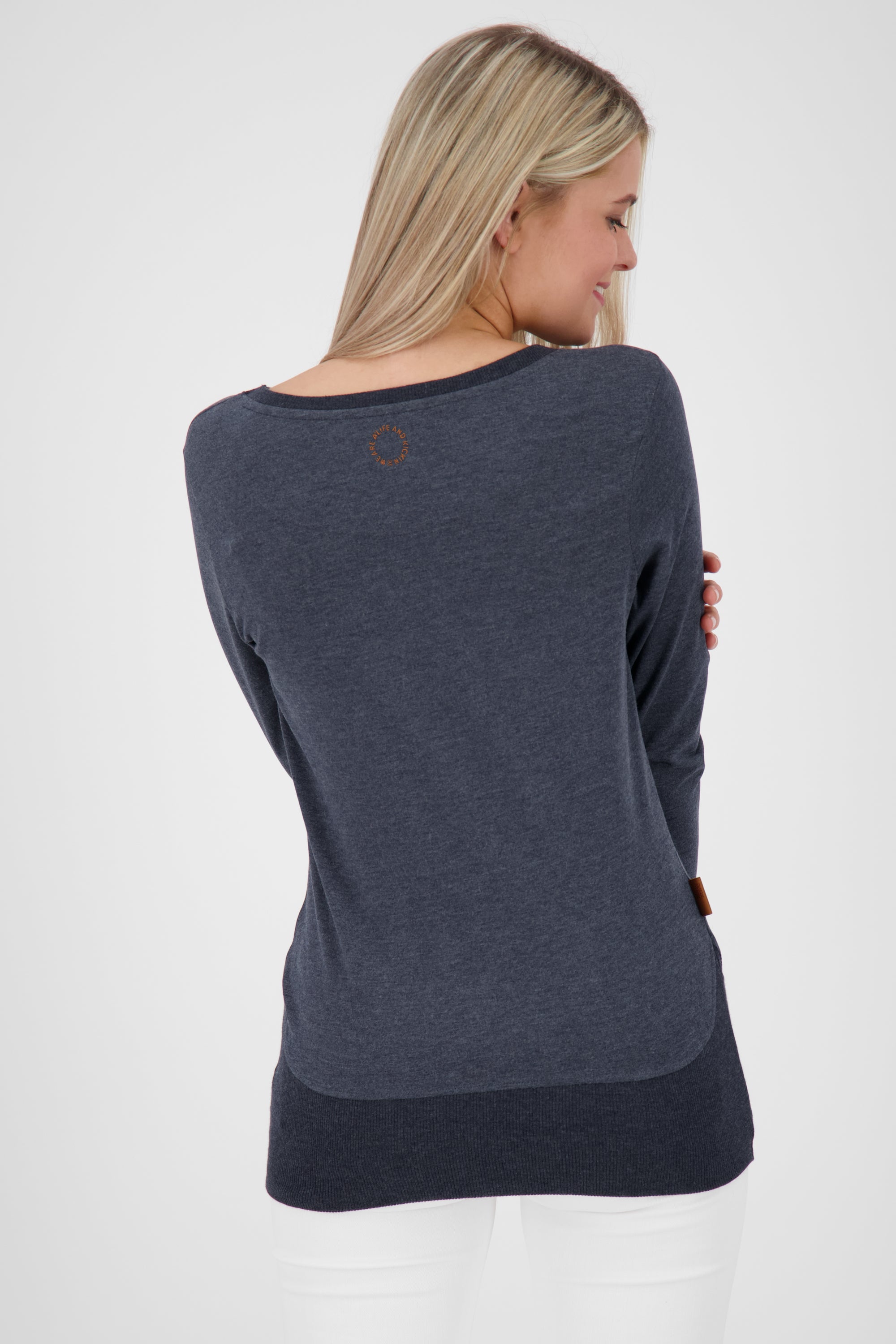 CocoAK A Long Langarmshirt für Damen - lässig und modern Dunkelblau