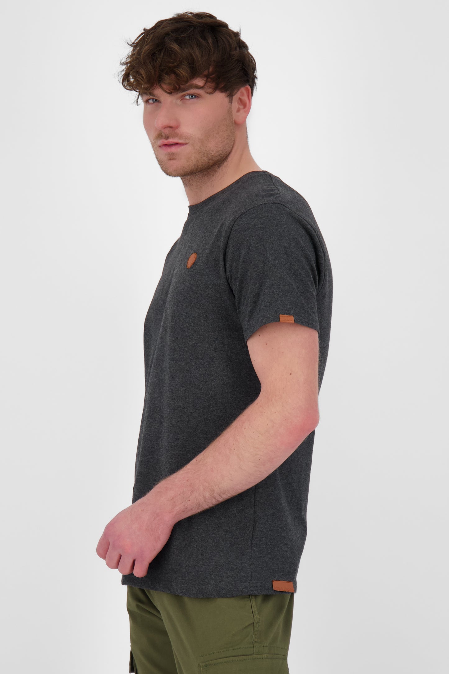 MaddoxAK A Shirt Schwarz