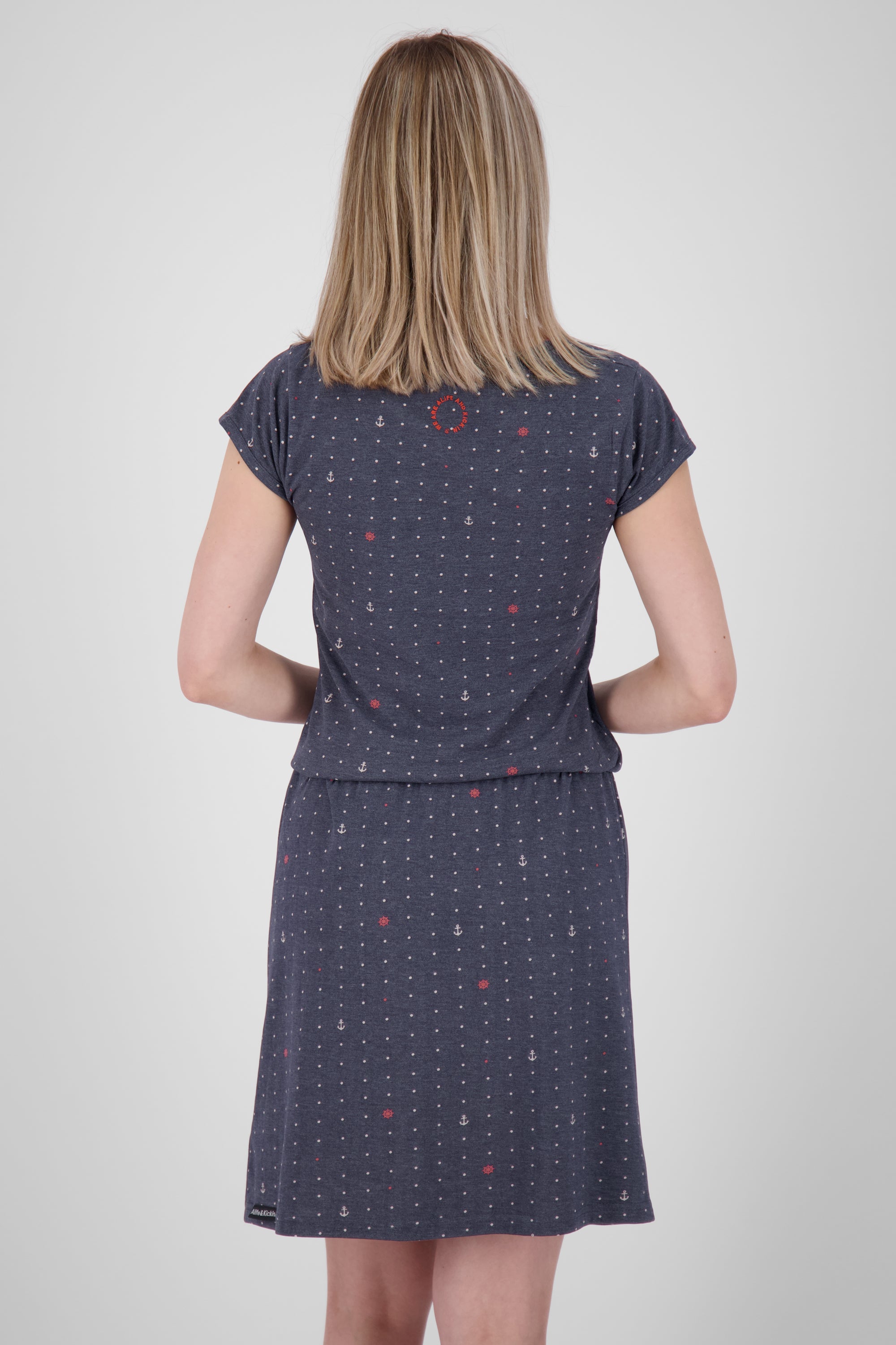 Das gemusterte Sommerkleid ShannaAK B von Alife and Kickin Dunkelblau