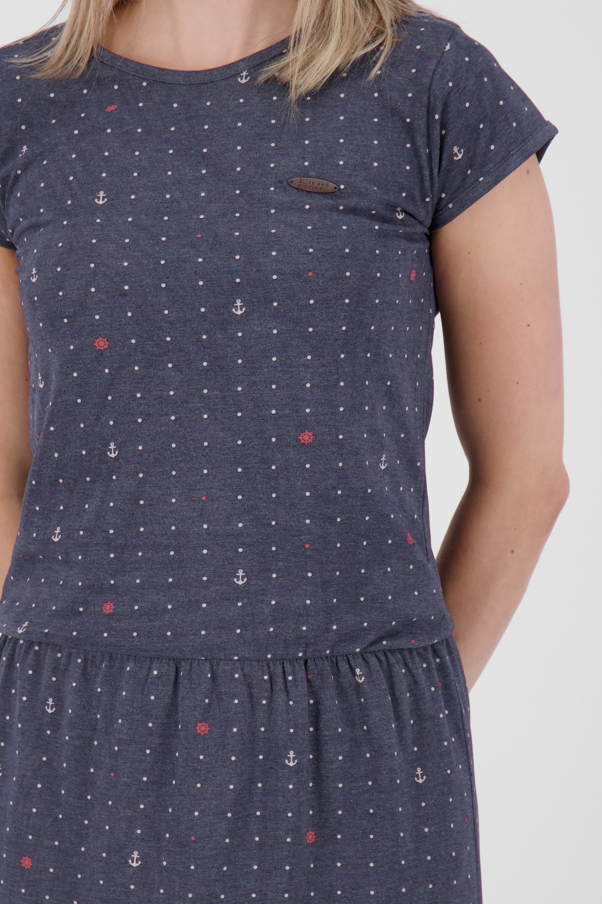 Das gemusterte Sommerkleid ShannaAK B von Alife and Kickin Dunkelblau