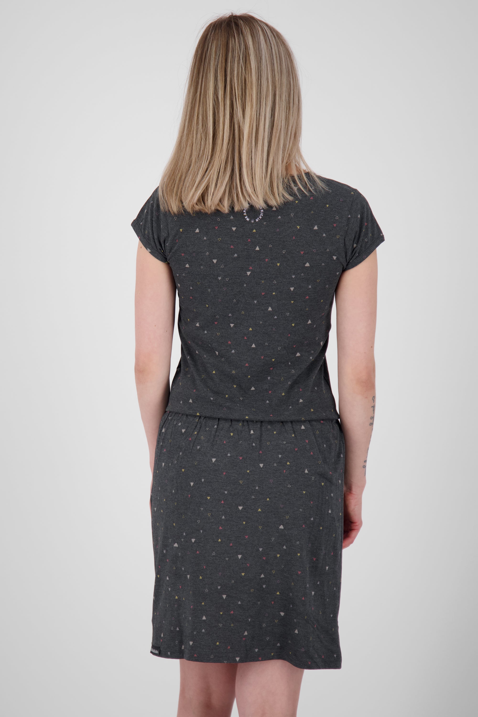 Das gemusterte Sommerkleid ShannaAK B von Alife and Kickin Schwarz