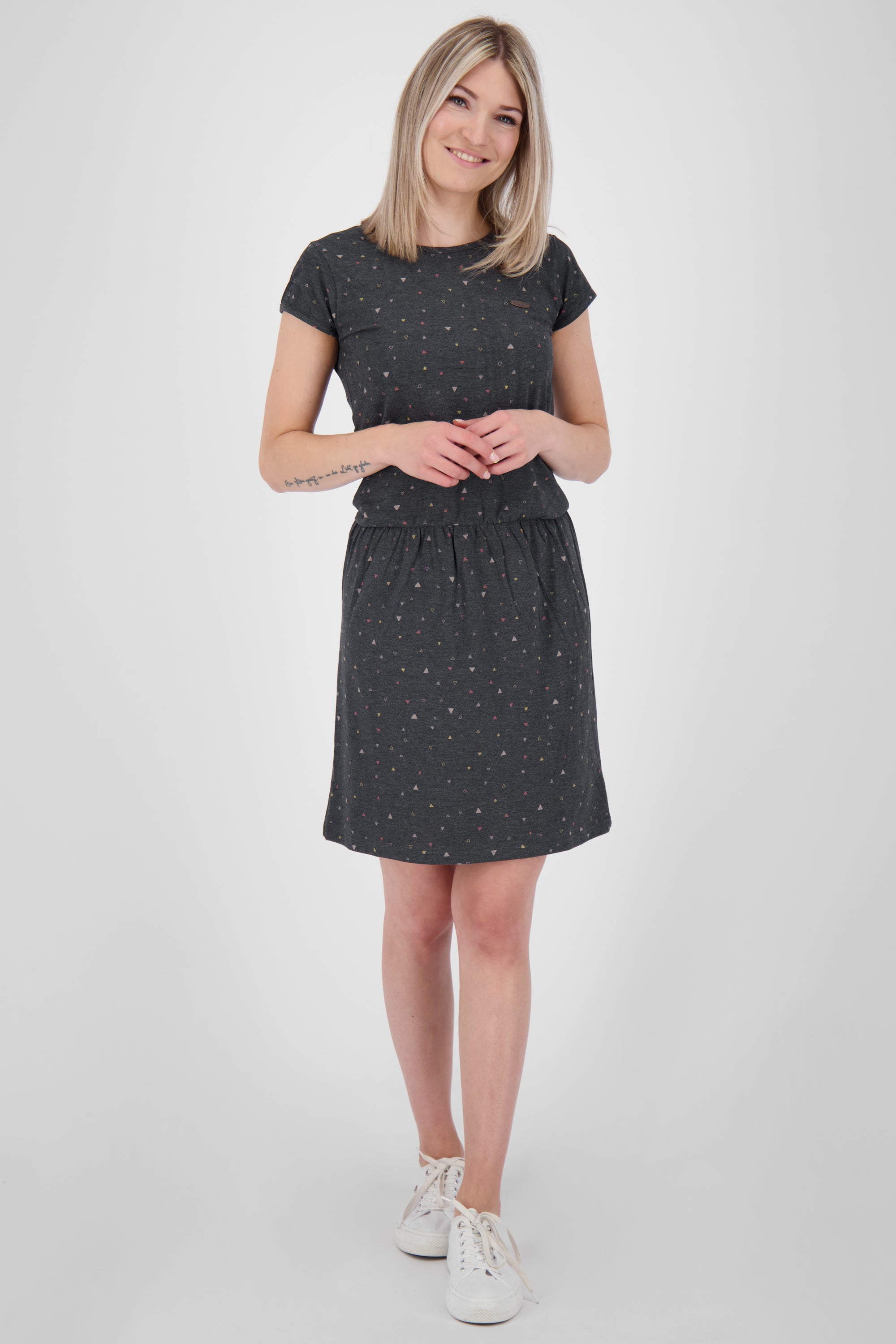 Das gemusterte Sommerkleid ShannaAK B von Alife and Kickin Schwarz