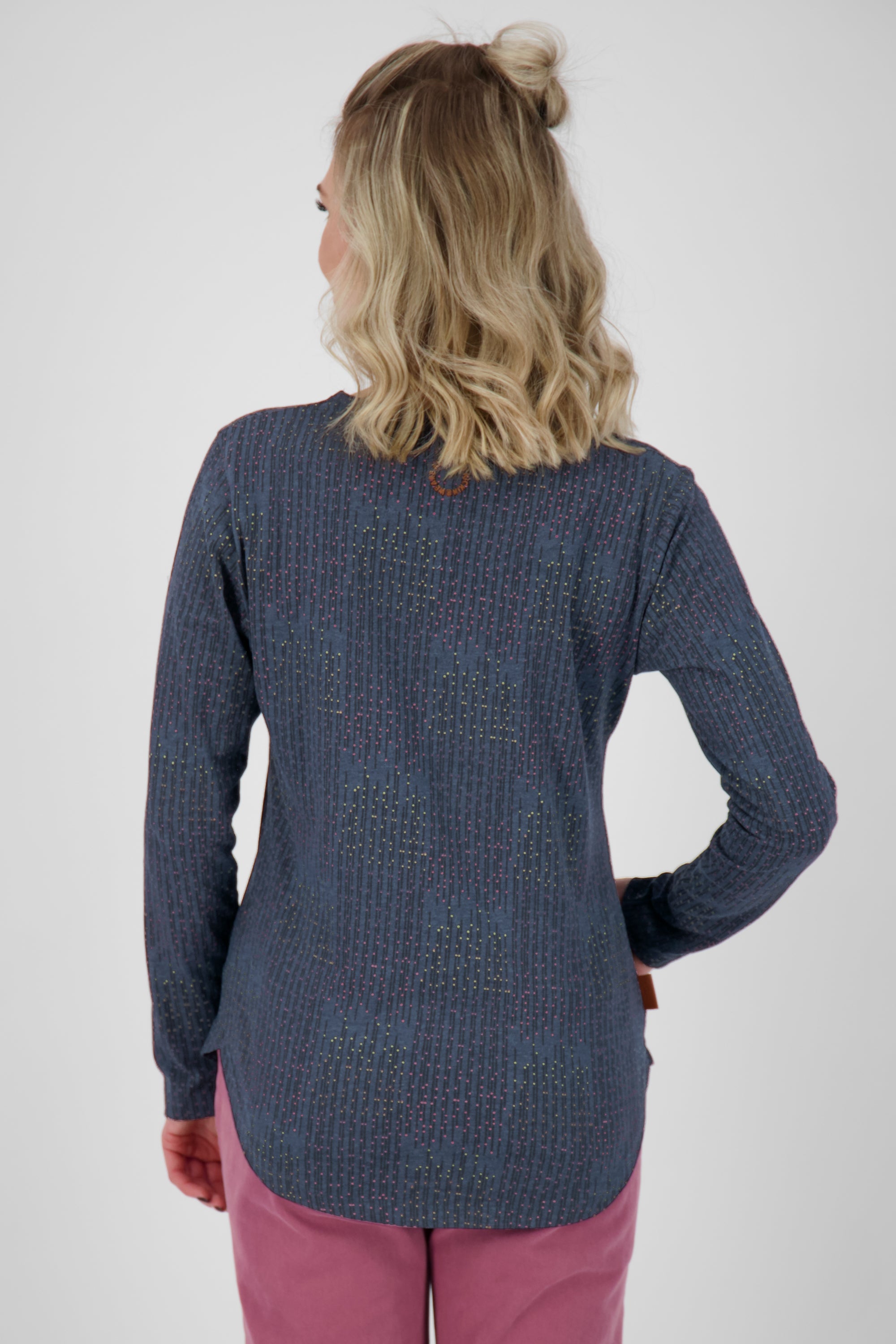 Dezent geschnittenes Damen Longsleeve mit Muster Dunkelblau