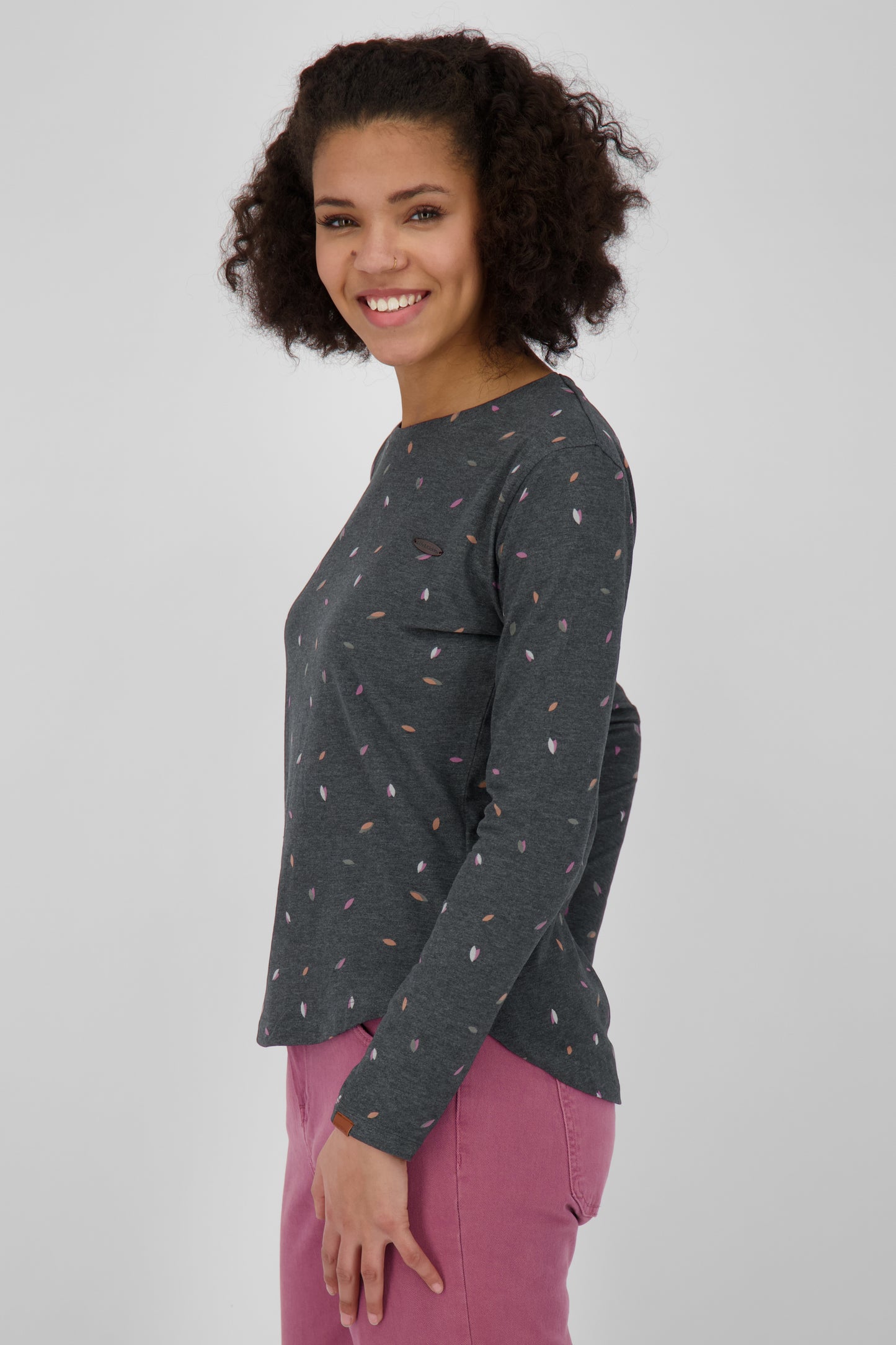 Dezent geschnittenes Damen Longsleeve mit Muster Schwarz