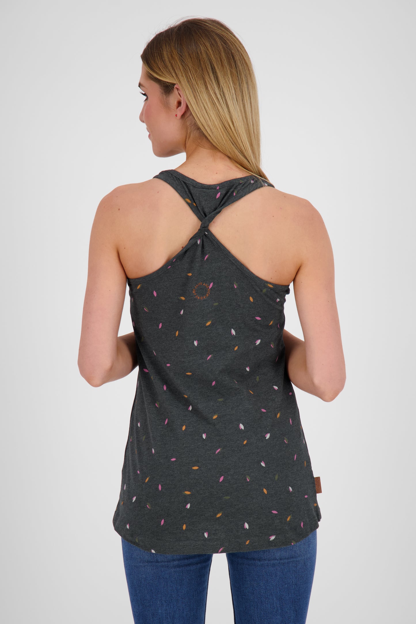 Vielseitig kombinierbares LuciaAK B Shirt für Frauen Schwarz