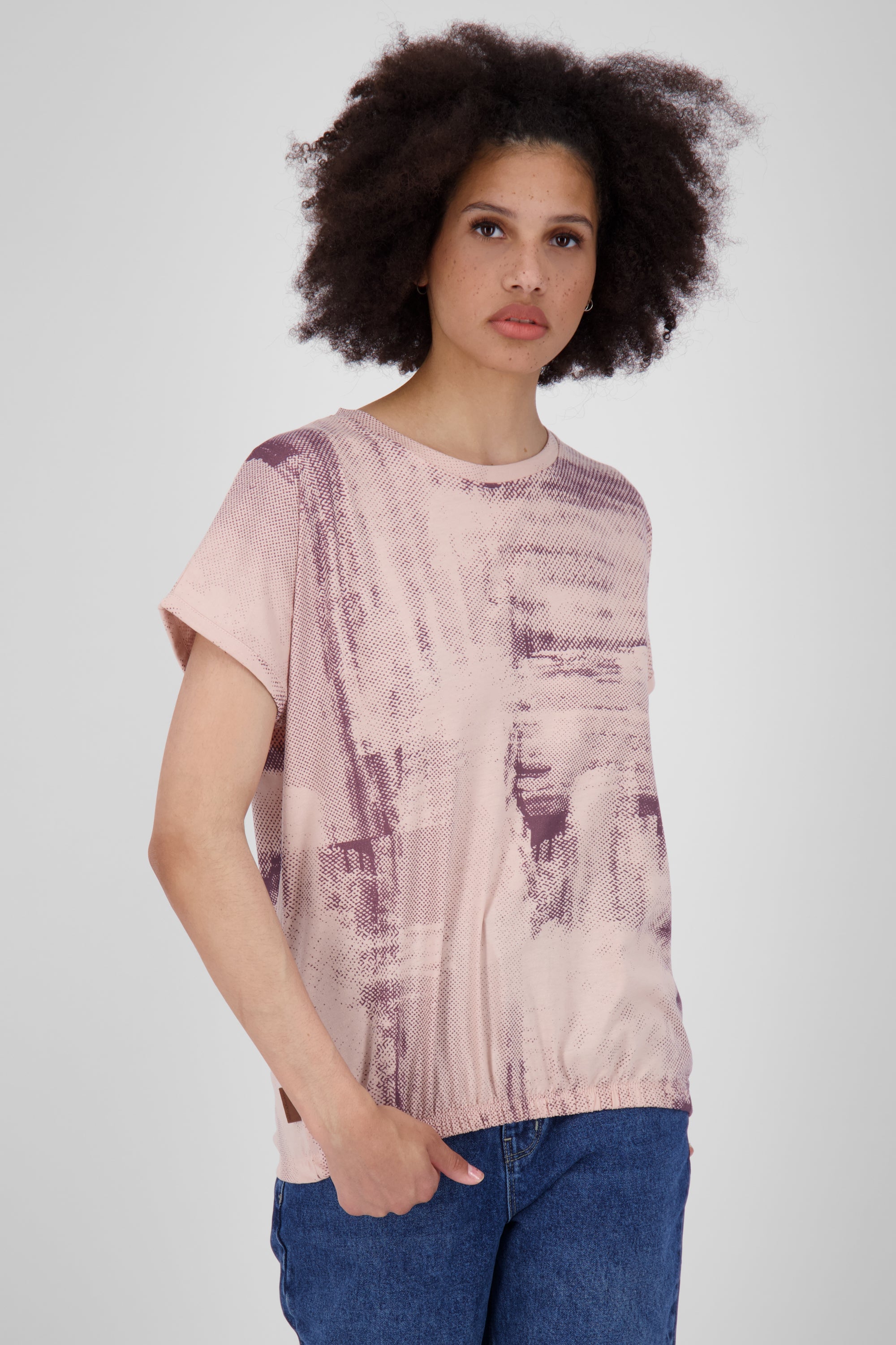 Vielseitiges Damenshirt: Oversize-Shirt SunAK B Rosa