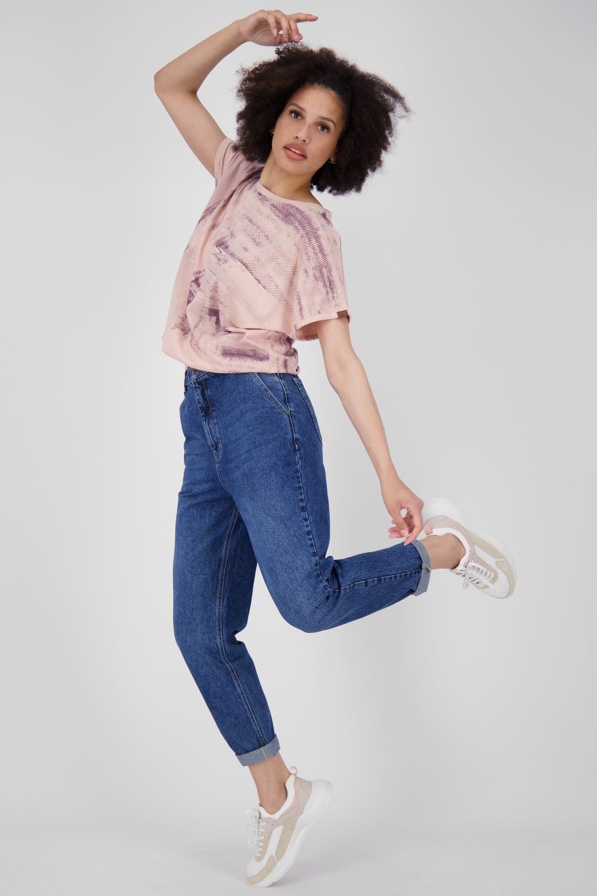 Vielseitiges Damenshirt: Oversize-Shirt SunAK B Rosa