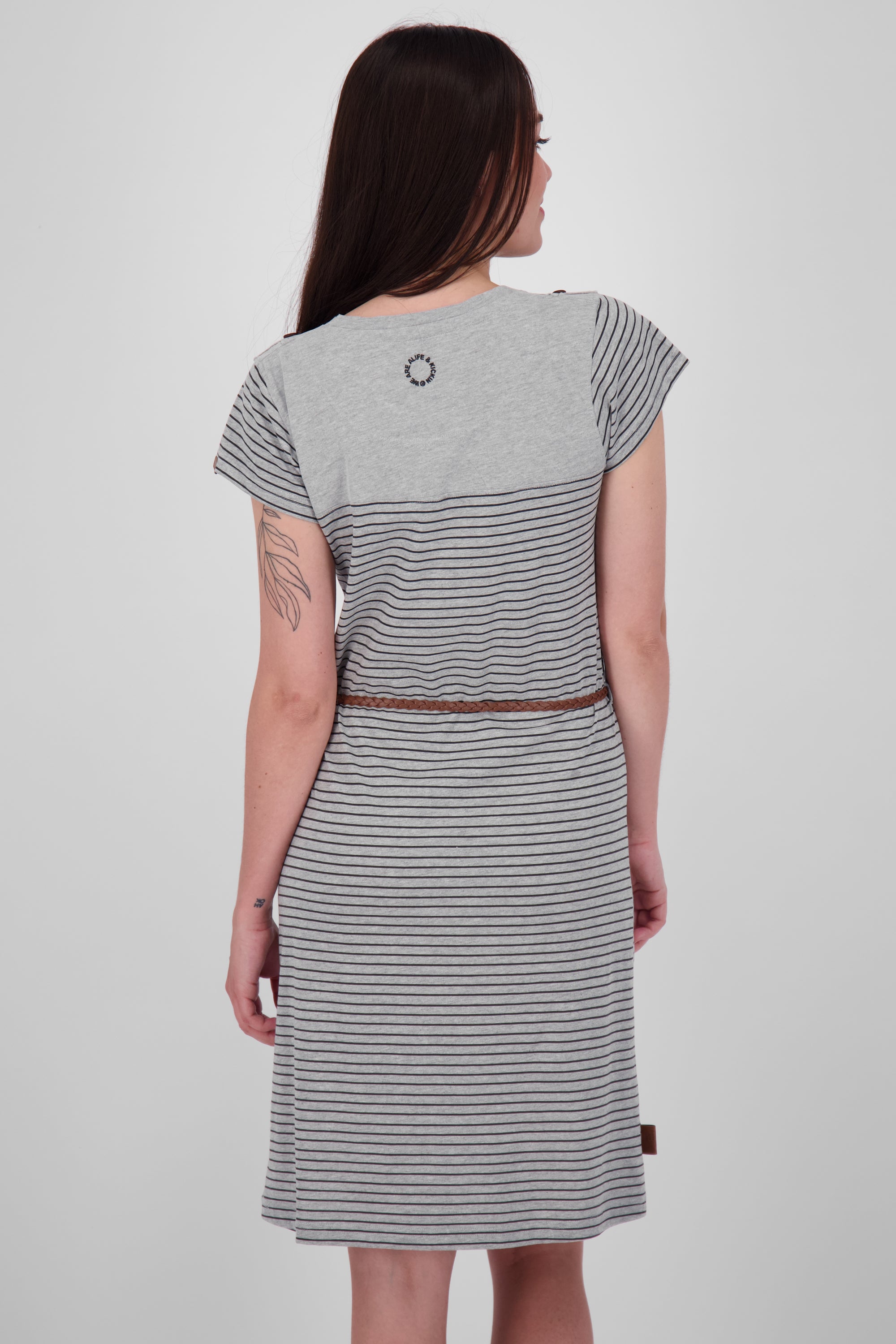 Damenkleid LeoniceAK B - Femininer Look mit trendigem Allover-Print Grau