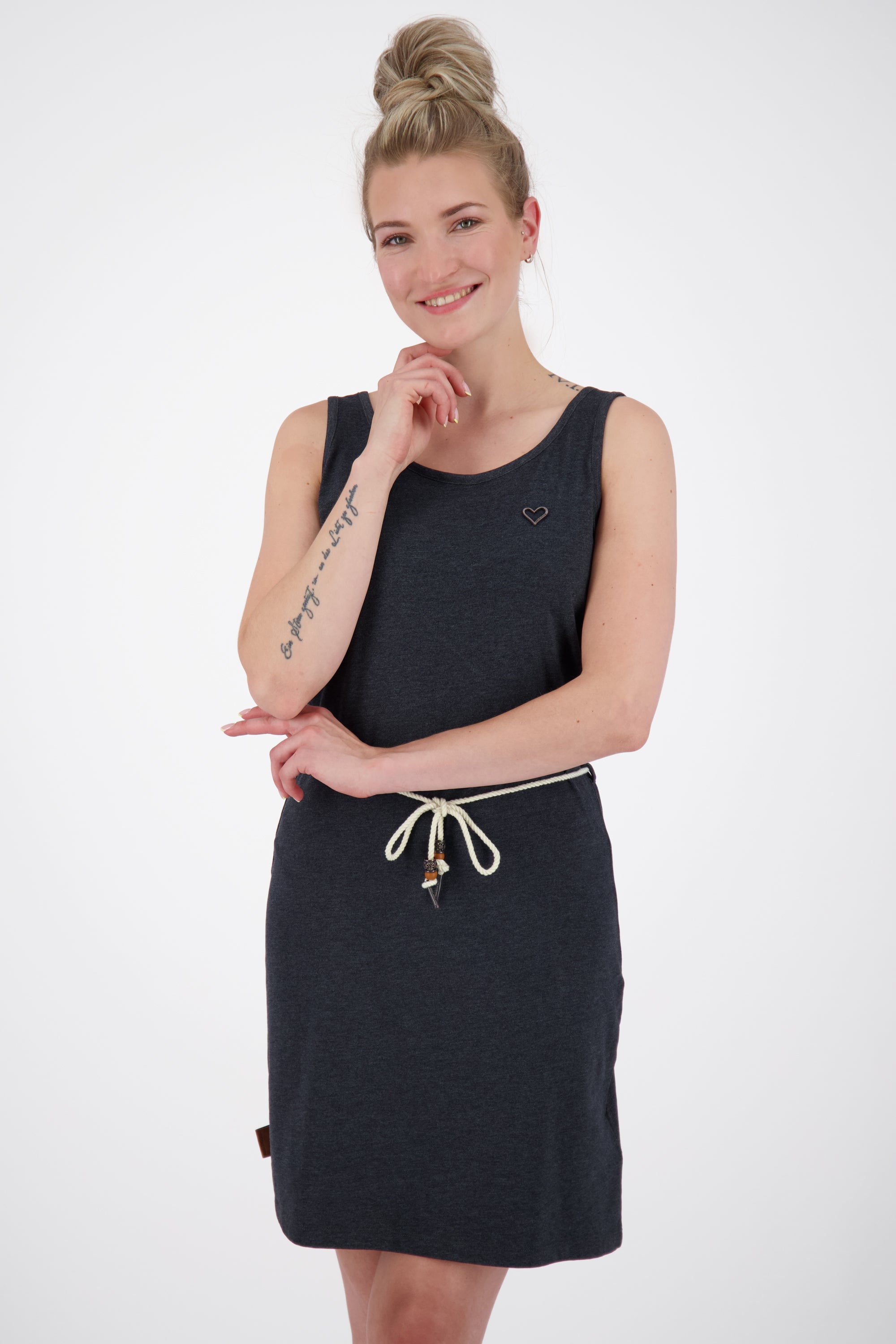 JenniferAK A Top Dress Schwarz