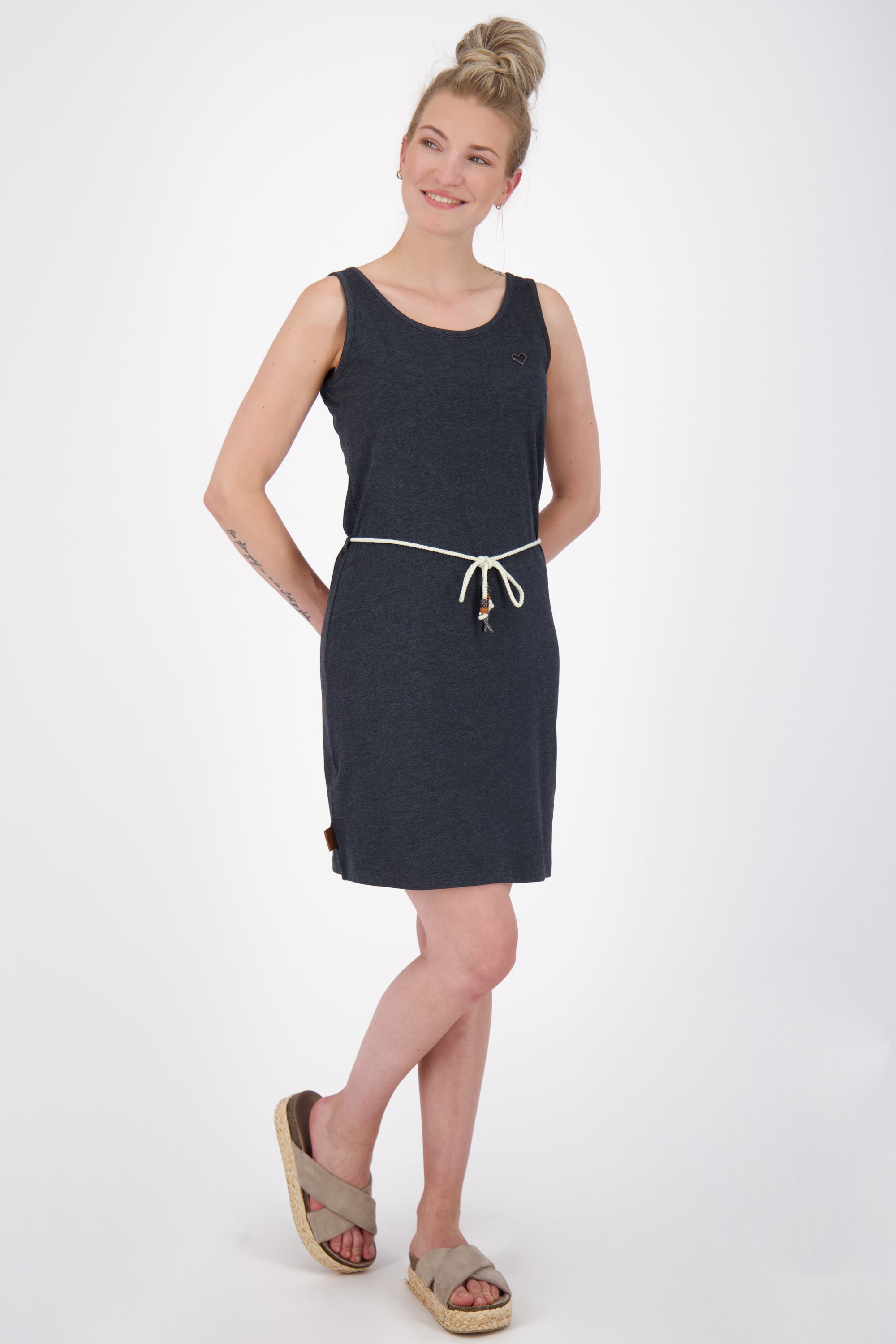 JenniferAK A Top Dress Schwarz