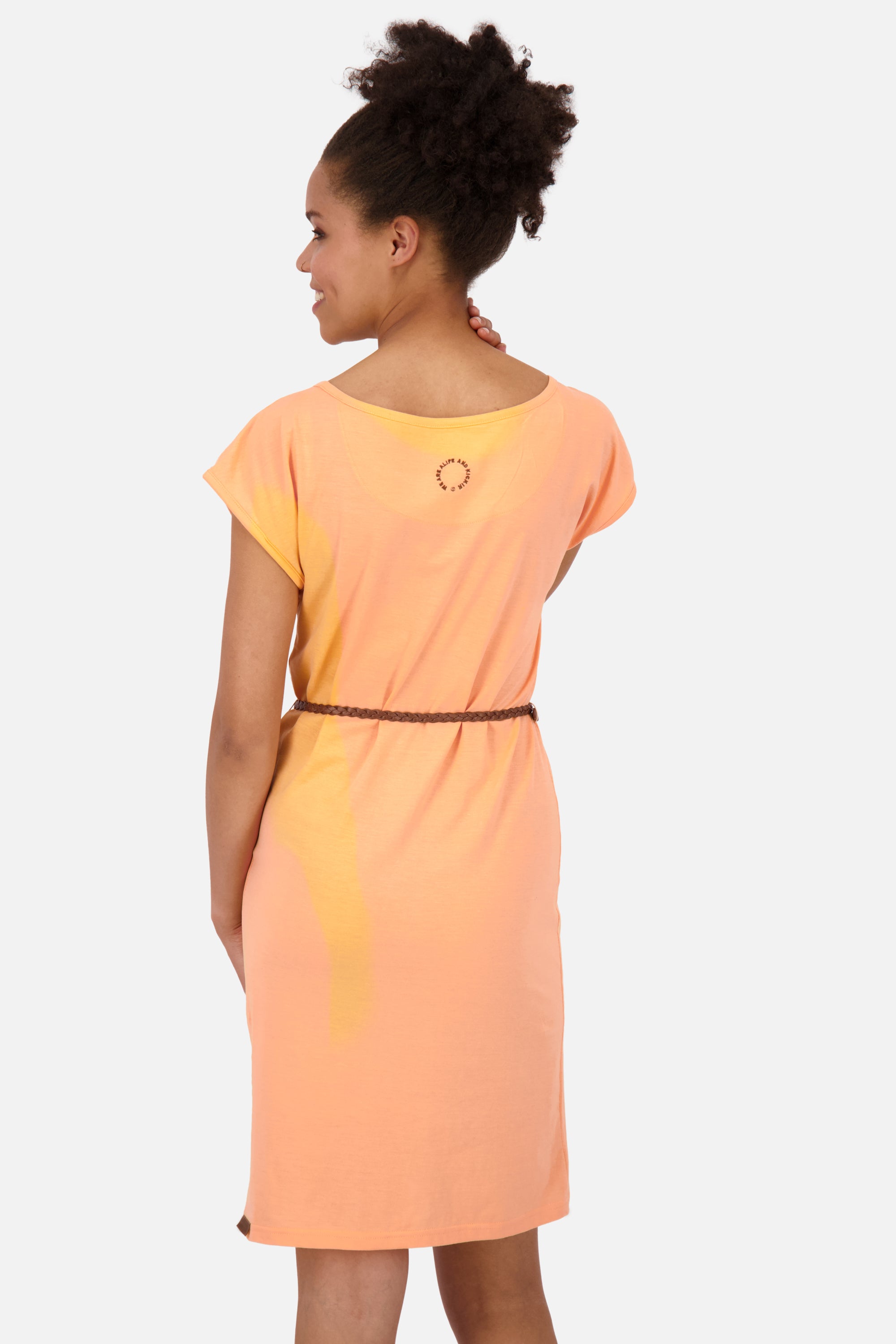 Freizeitkleid ElliAK A von Alife and Kickin für Damen - Dein idealer Begleiter für den Sommer Orange