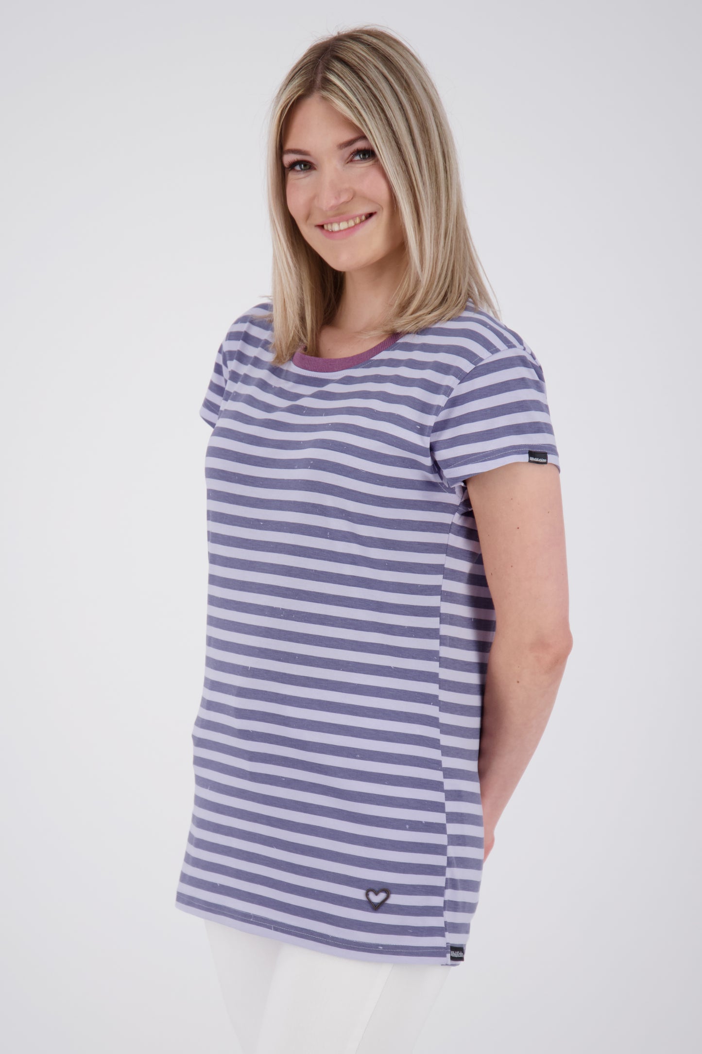 AmandaAK Z das perfekte gestreifte Sommershirt für Damen Violett