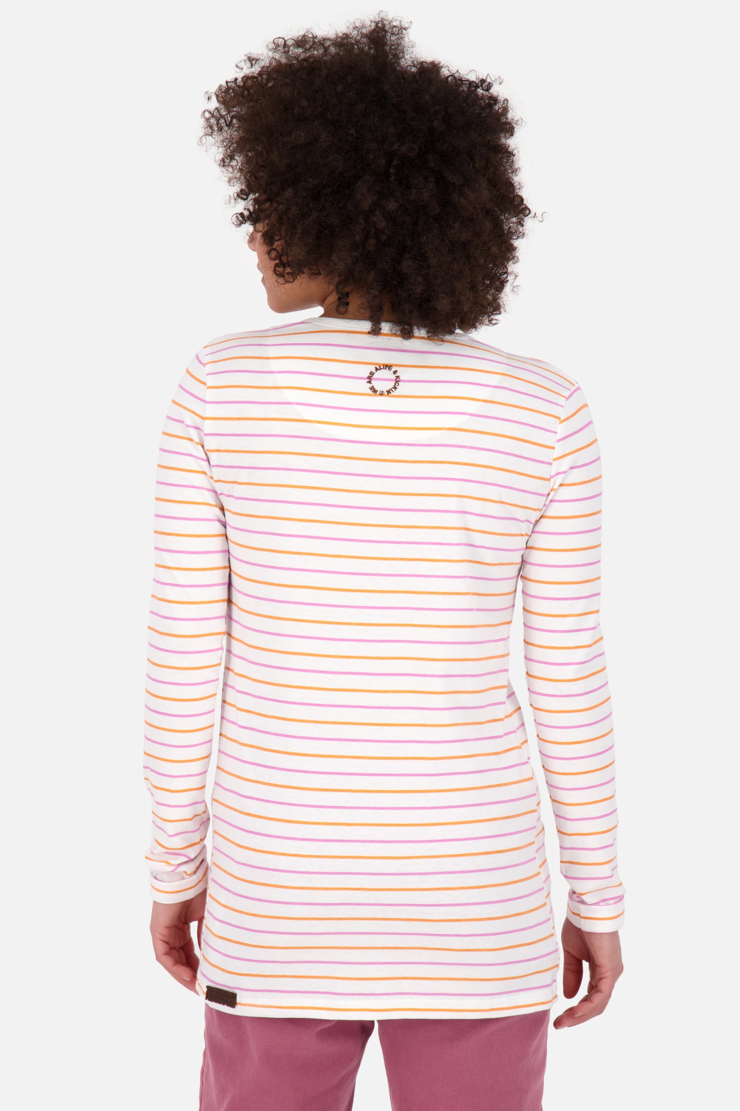 Stilvoll gestreift - Das JanetAK Z Langarmshirt für Damen Weiß