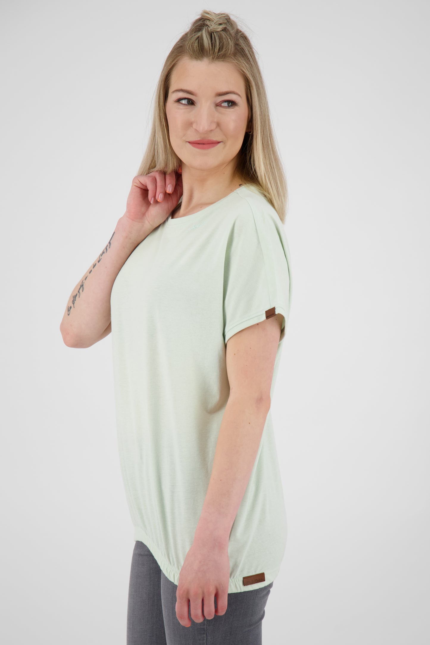 ClaudiAK A Shirt Hellgrün