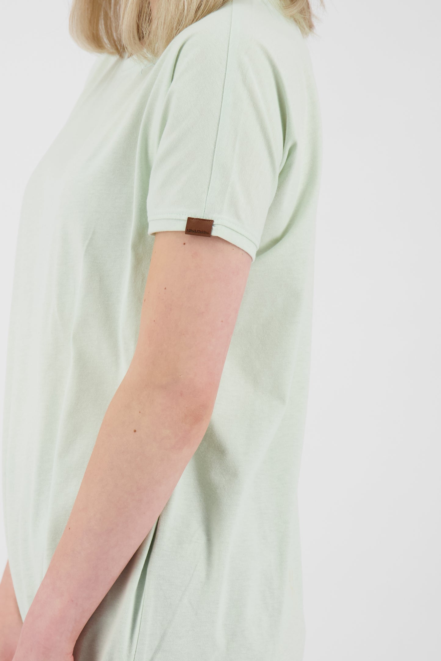 ClaudiAK A Shirt Hellgrün