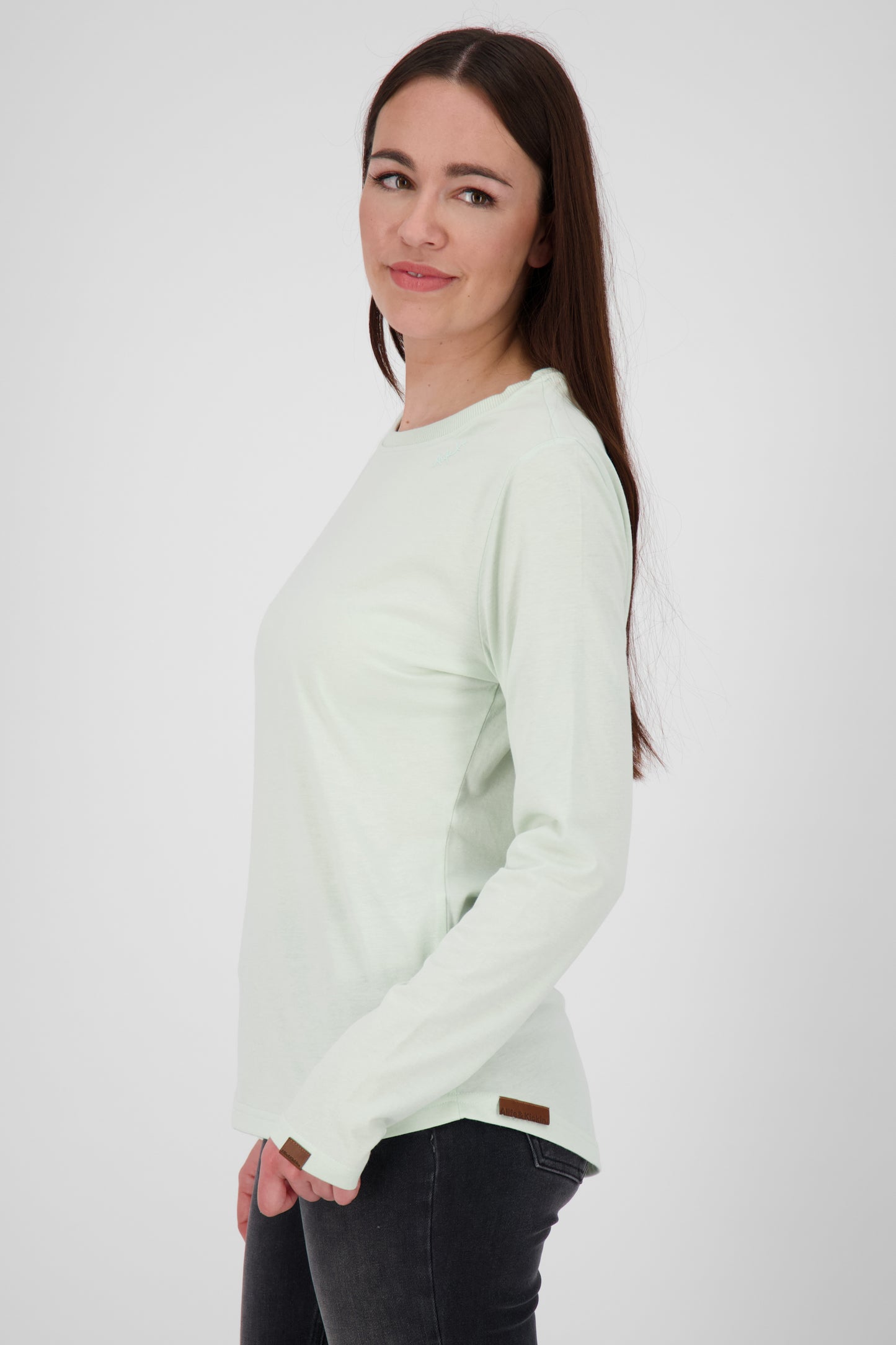 Unkompliziert und vielseitig - Longsleeve LeanaAK A für Damen Hellgrün