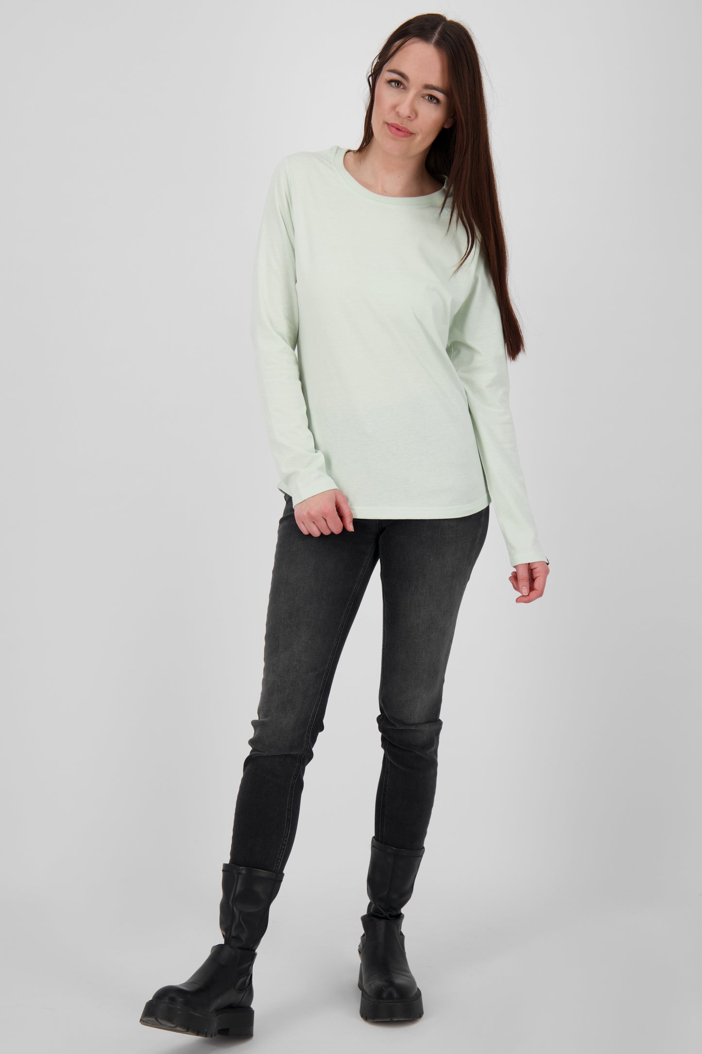 Unkompliziert und vielseitig - Longsleeve LeanaAK A für Damen Hellgrün