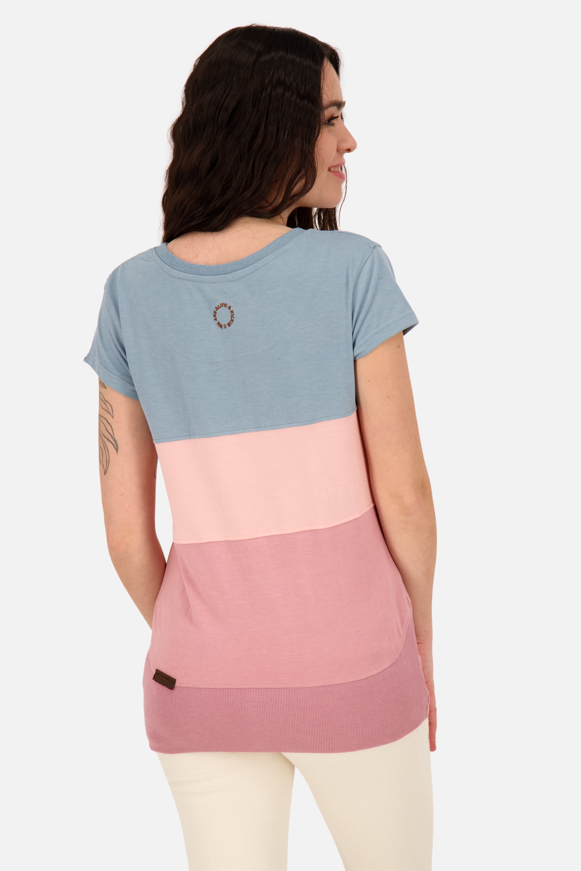 Figurbetontes Kurzarmshirt für Damen - CoriAK A Rosa