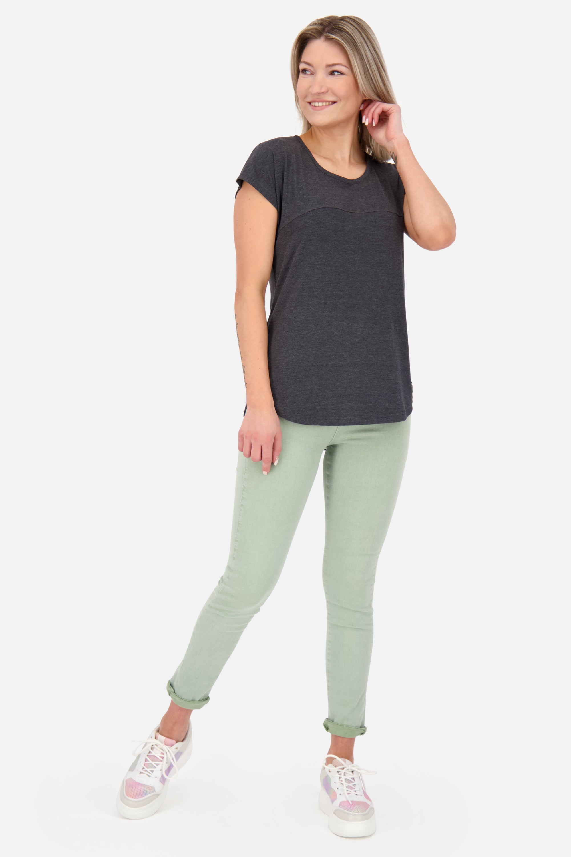 Bequemes Basic-Shirt für jeden Tag - ClarettaAK A Schwarz