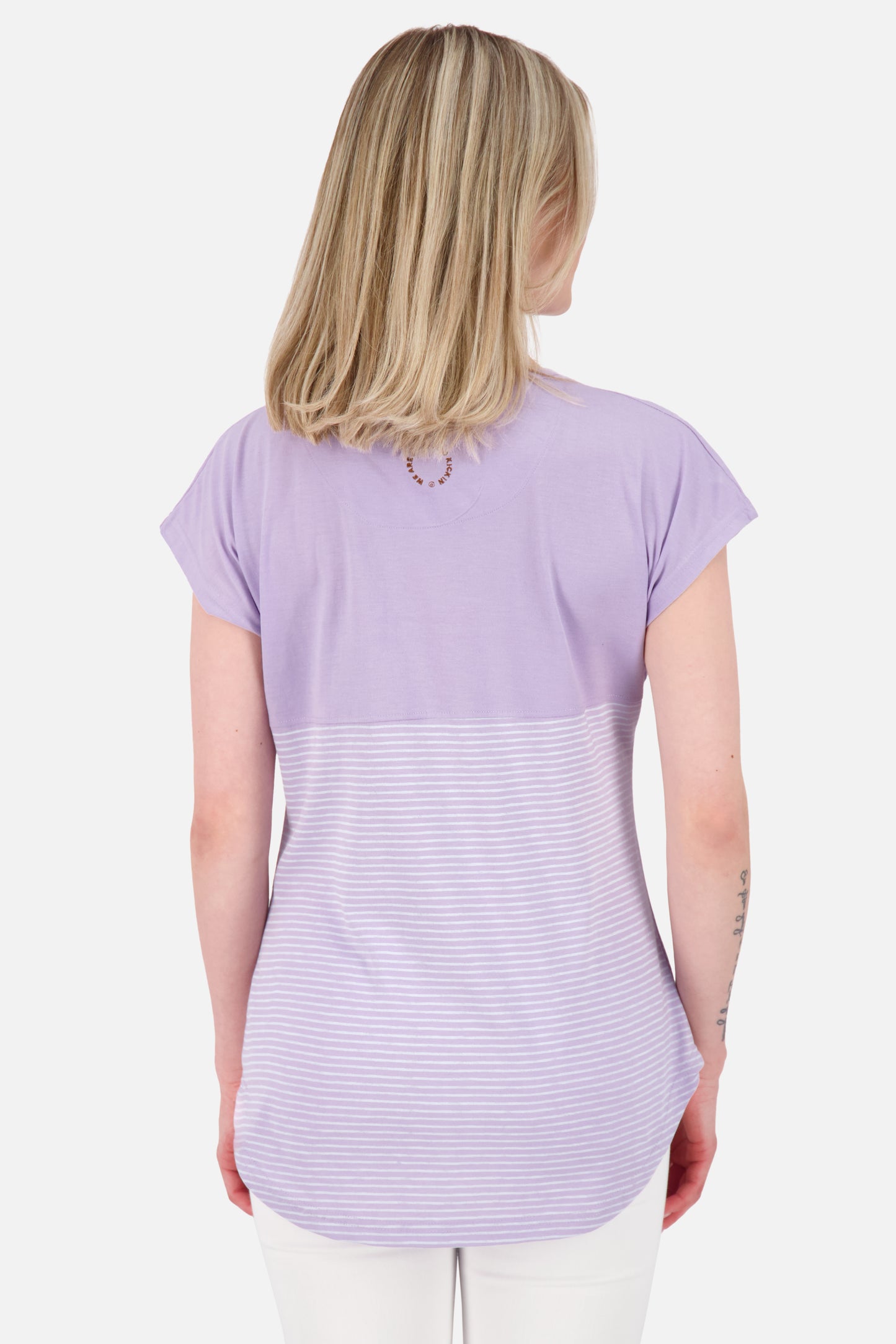 Damen T-Shirt ClarettaAK Z: Bequemer Begleiter für den Sommer Violett