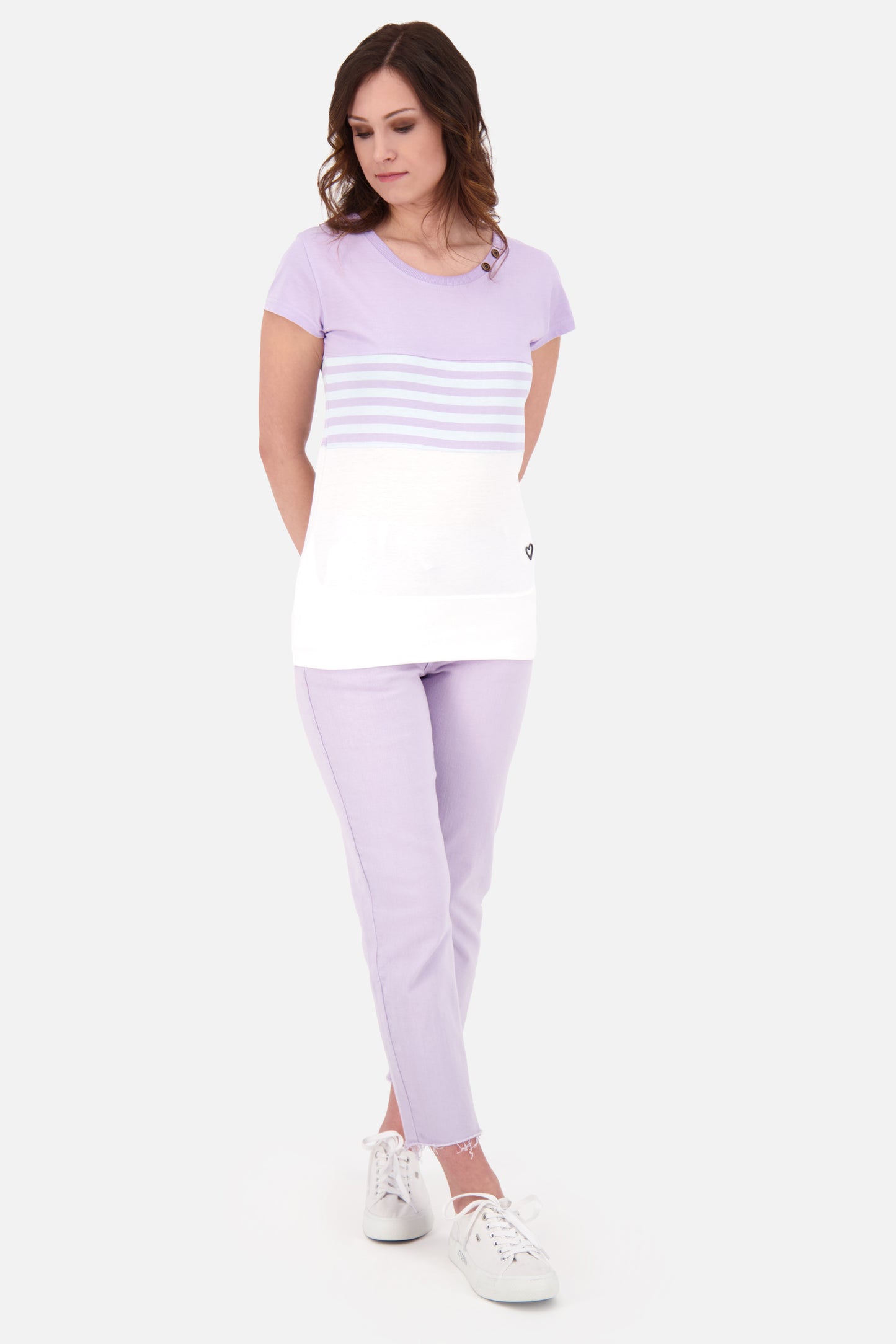 CoriAK Z: Sportives Damenshirt für den Sommer Violett