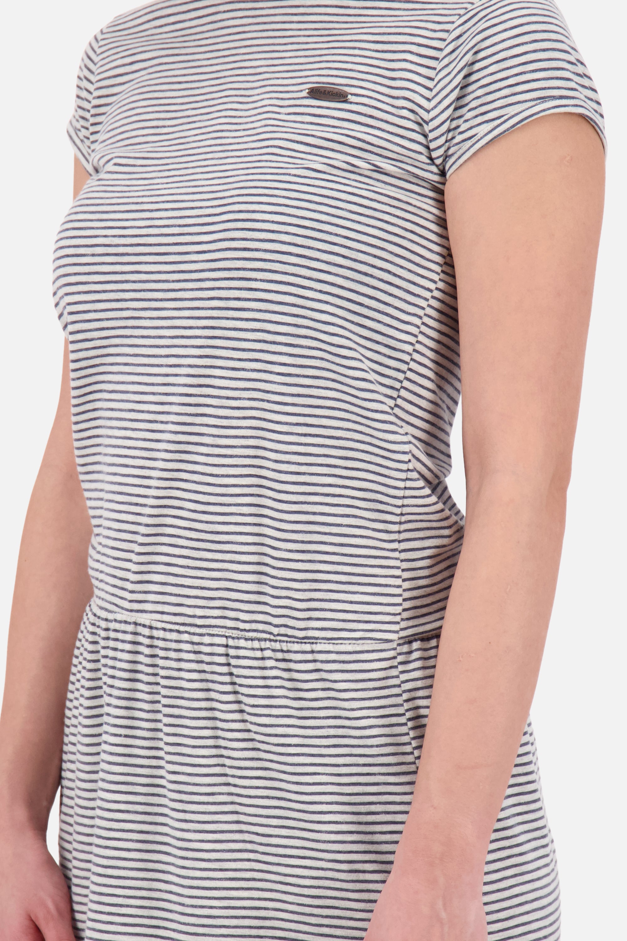 Damenkleid mit maritimen Streifen - ShannaAK Z von Alife and Kickin Grau