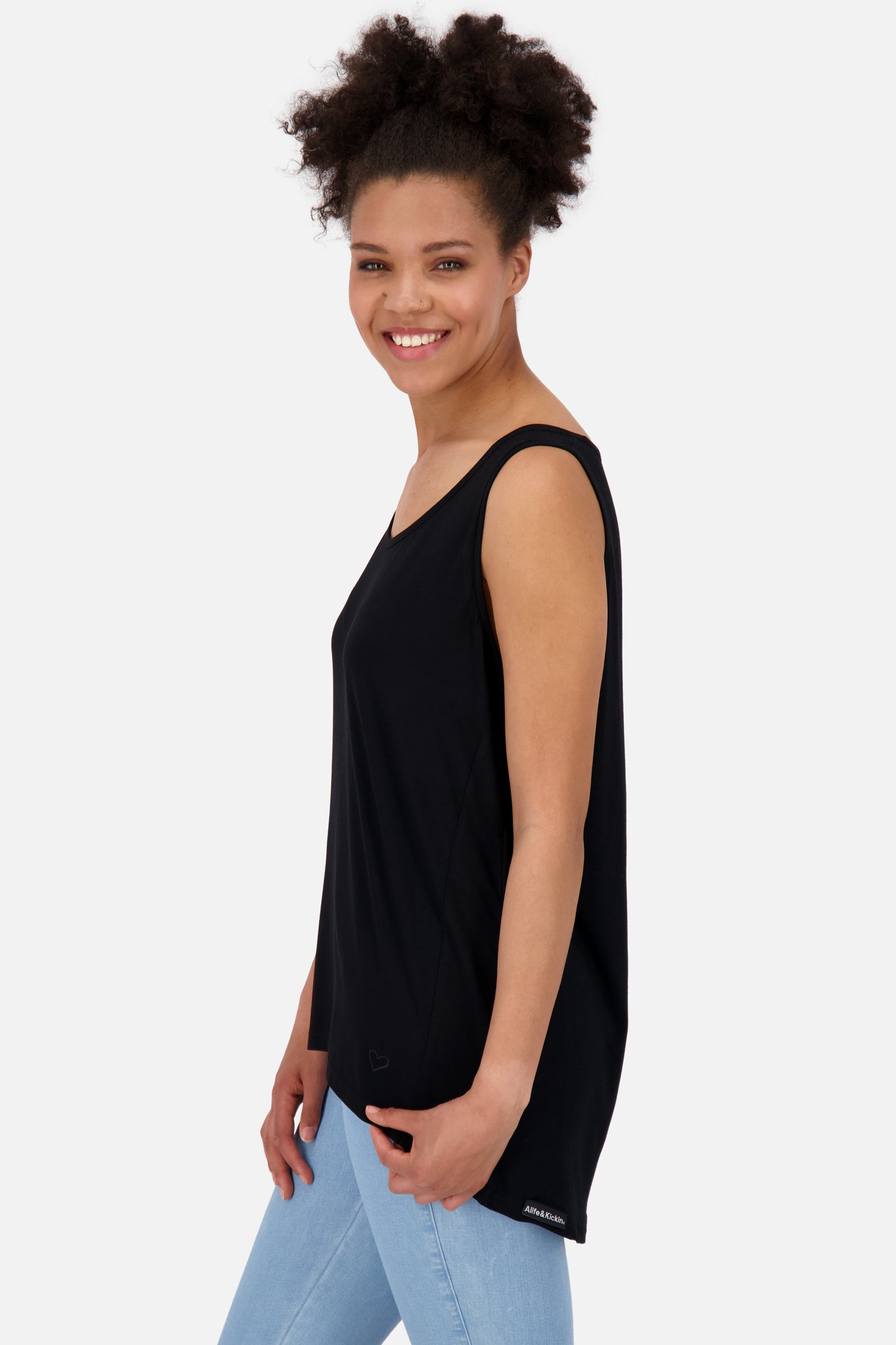 Luftiges Sommershirt Damen für unbeschwerte Tage- MedinaAK A Schwarz