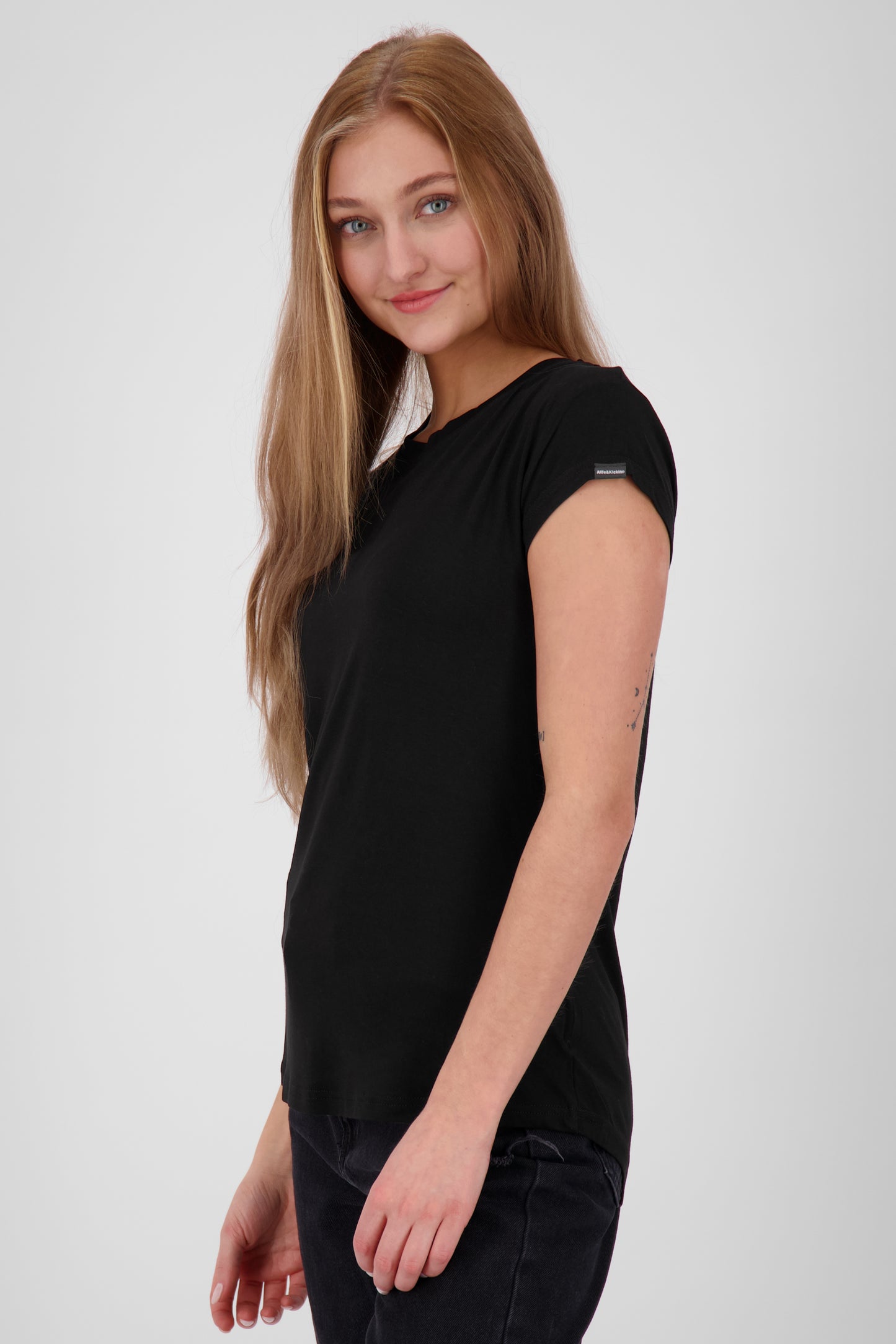 Vielseitiges Basic-Shirt für stylische Outfits: MimmyAK A von Alife and Kickin Schwarz
