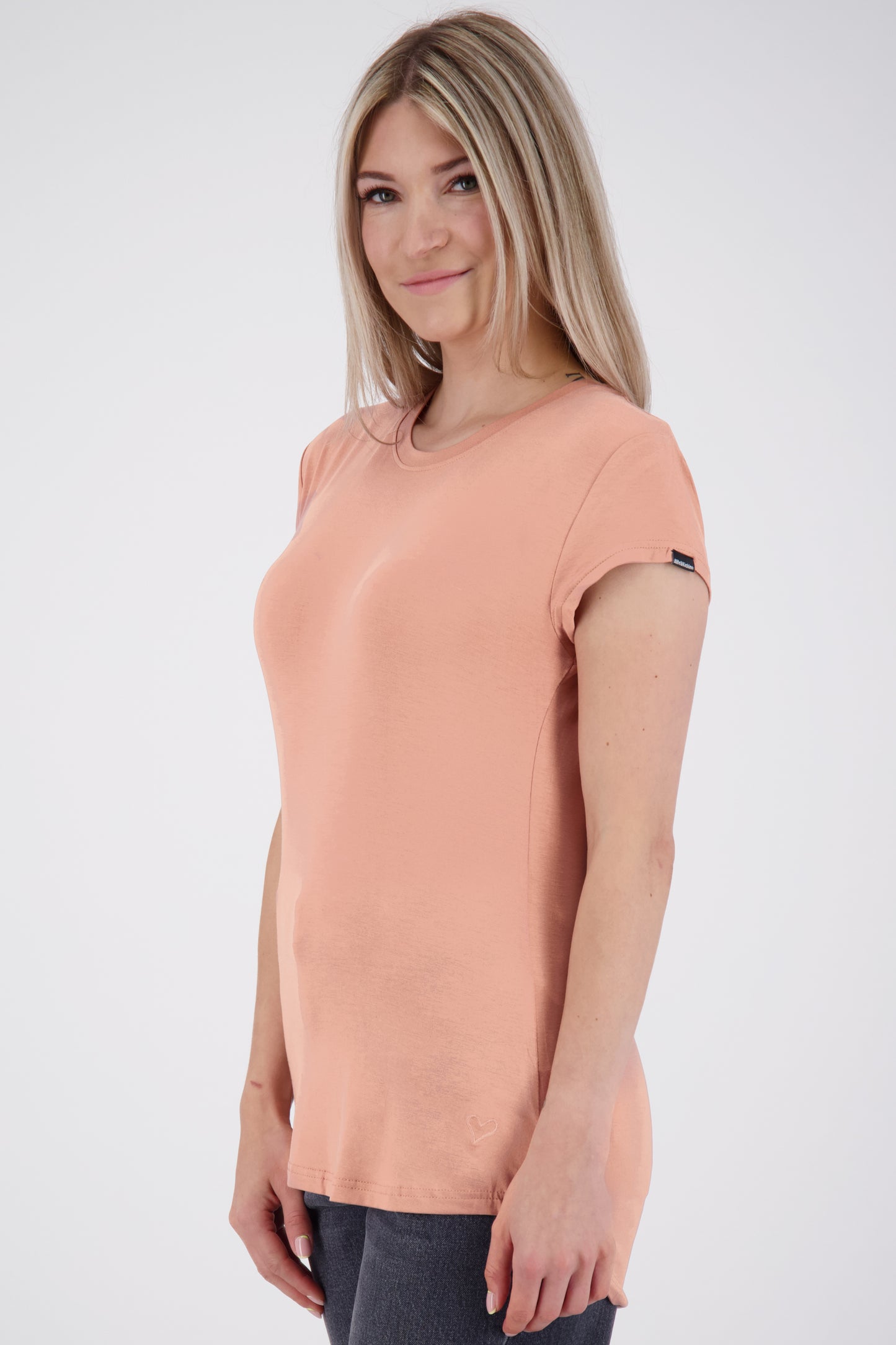 Vielseitiges Basic-Shirt für stylische Outfits: MimmyAK A von Alife and Kickin Rosa