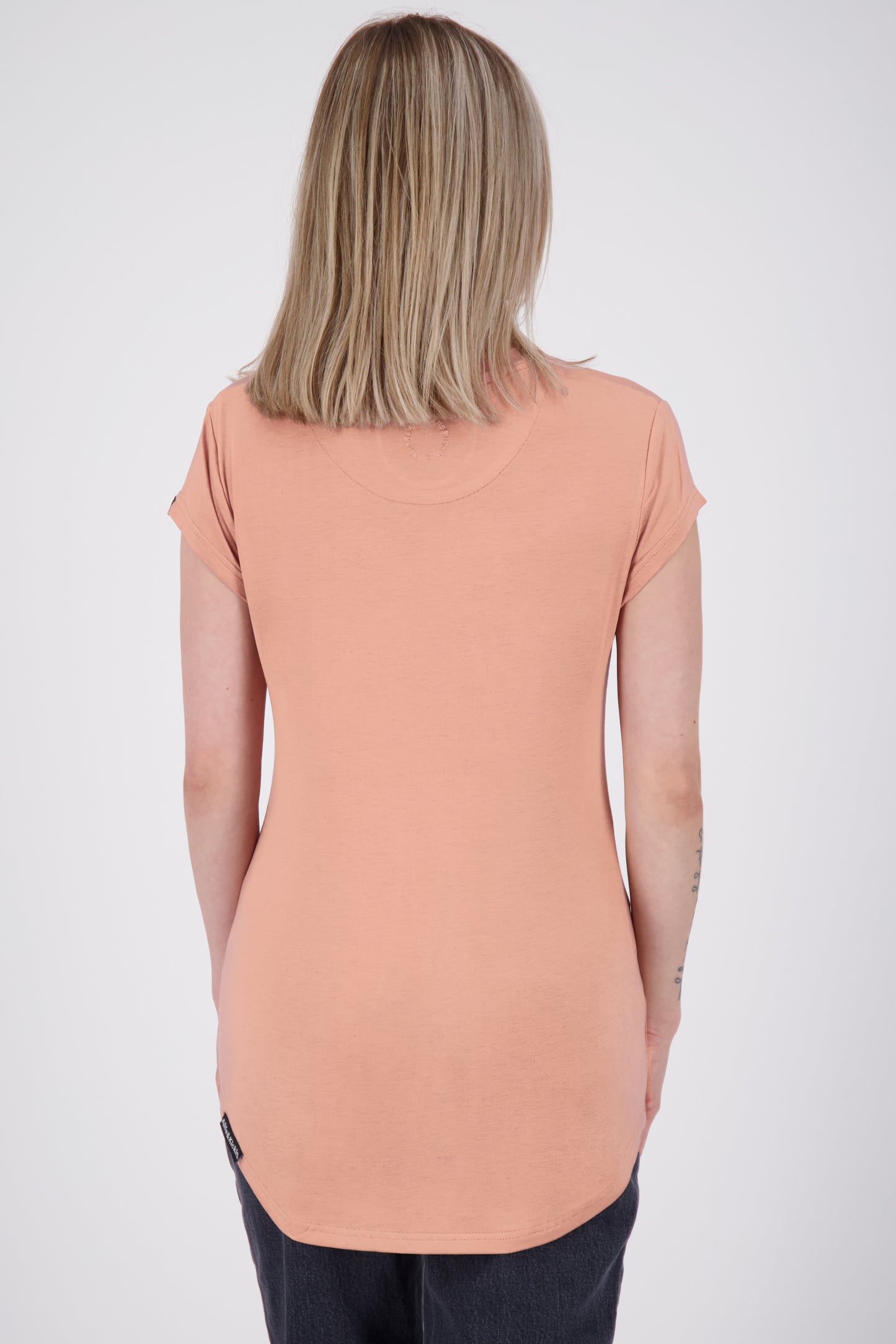 Vielseitiges Basic-Shirt für stylische Outfits: MimmyAK A von Alife and Kickin Rosa