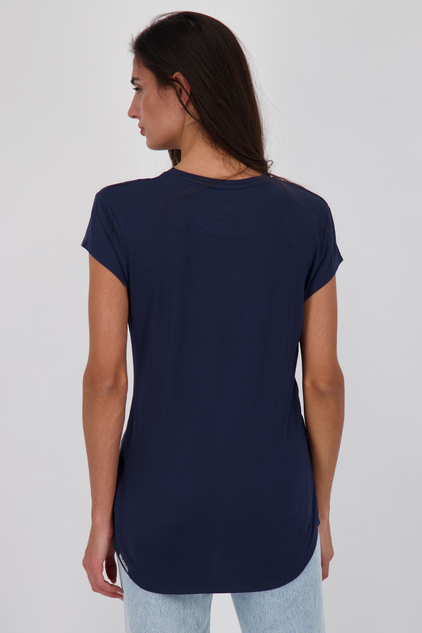 Vielseitiges Basic-Shirt für stylische Outfits: MimmyAK A von Alife and Kickin Dunkelblau