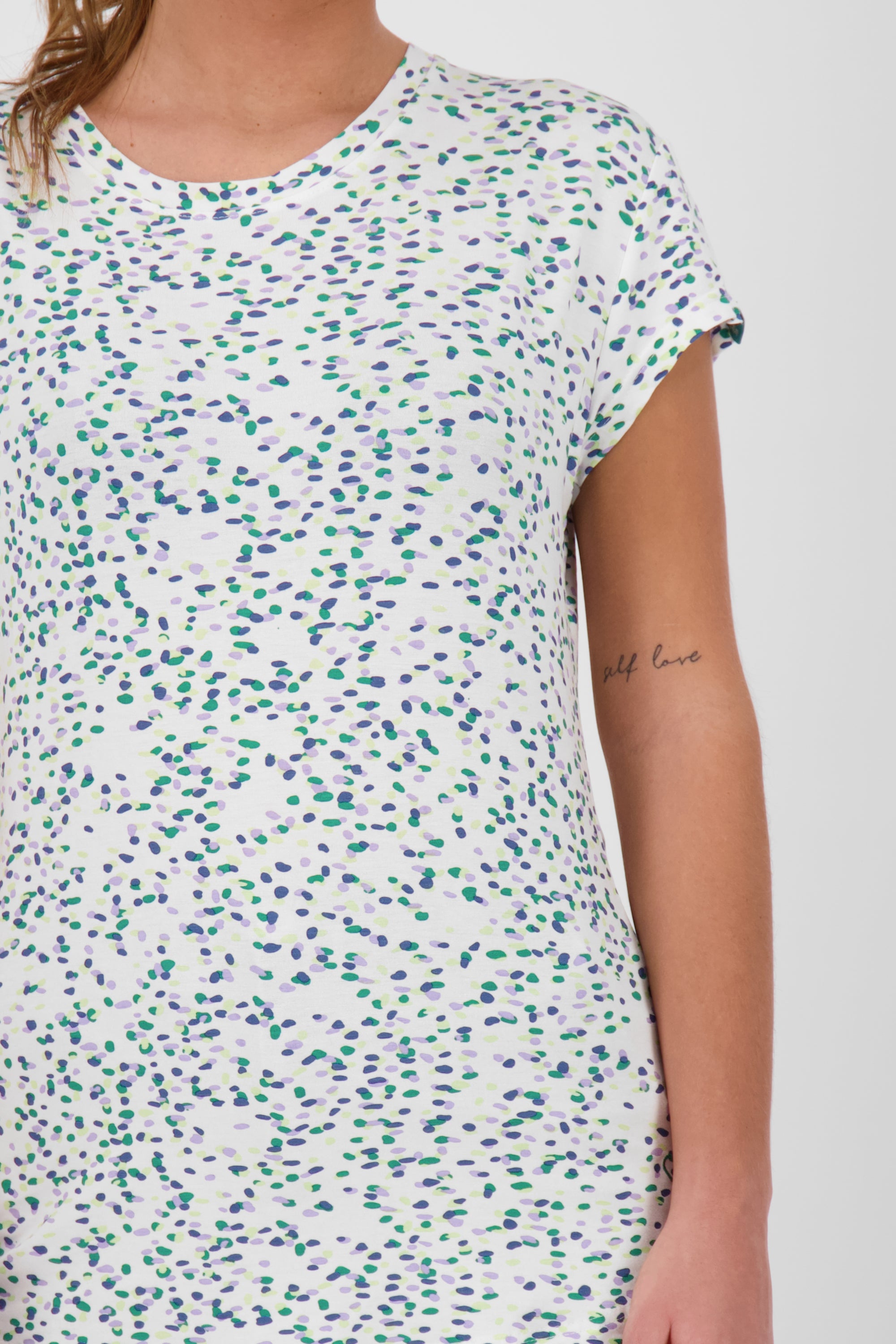 T-Shirt MimmyAK B für Damen - Leicht fließend und angenehm zu tragen Weiß