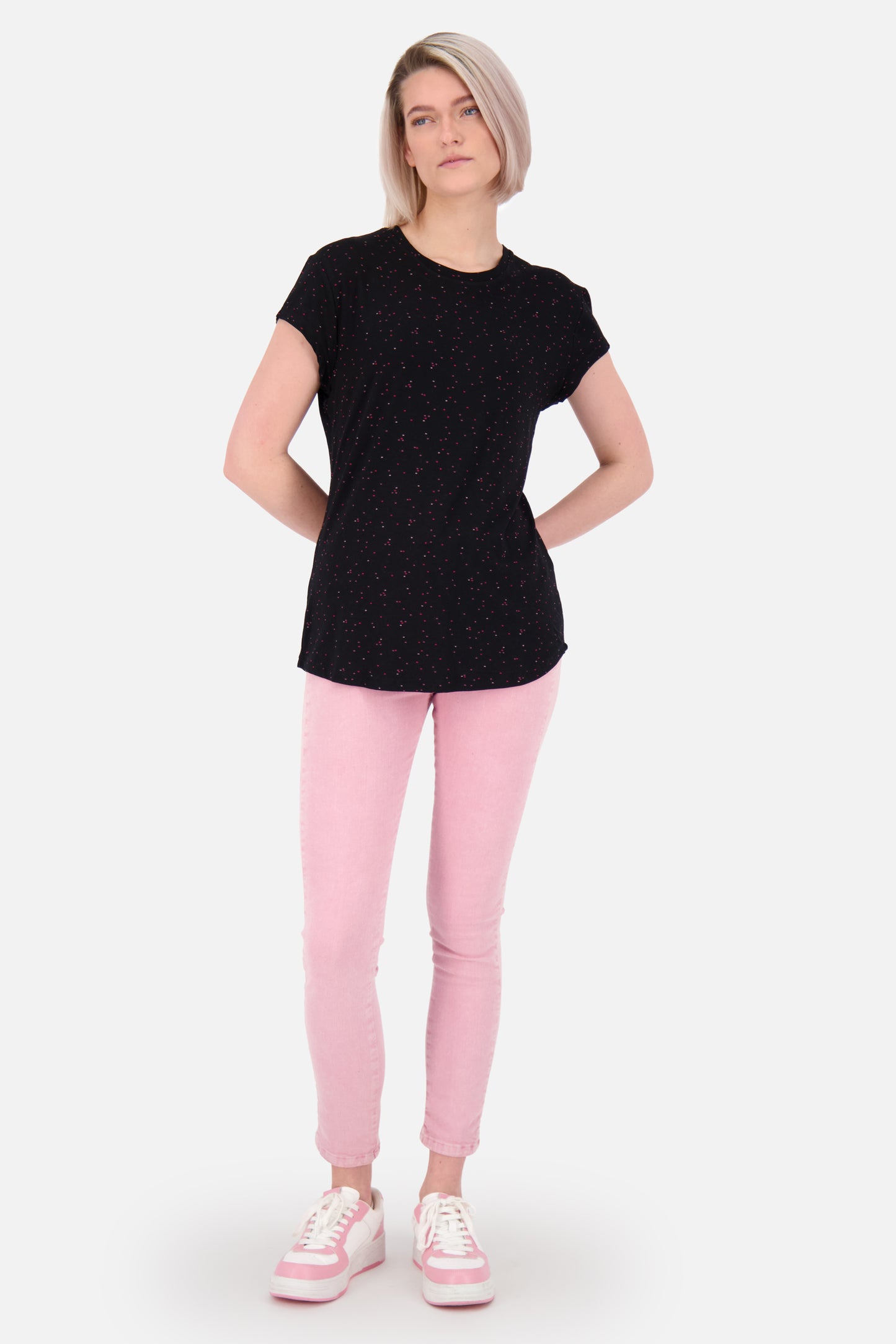 Sommerliches Damen-Shirt MimmyAK B - Verspielte Details und femininer Schnitt Schwarz